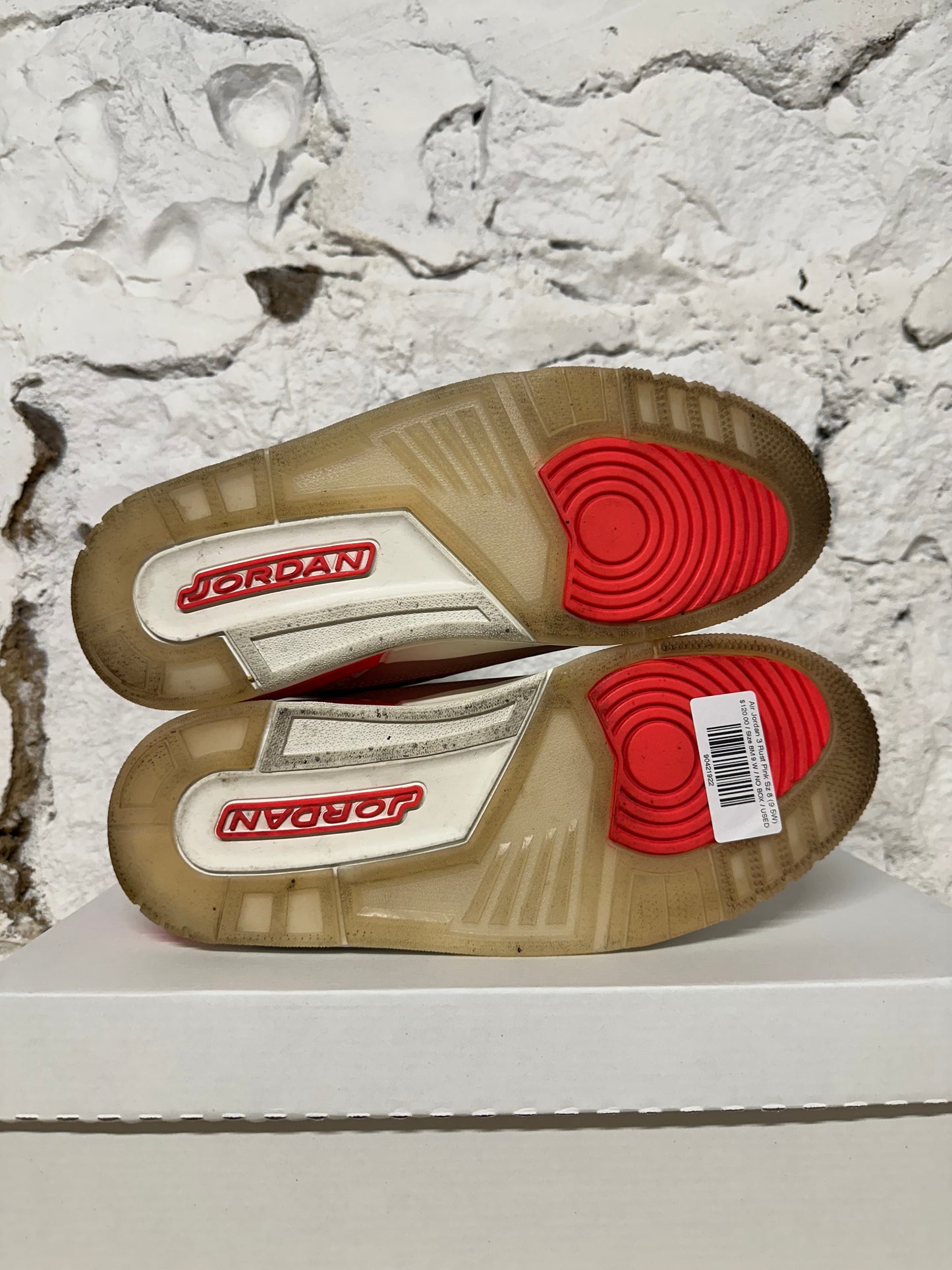 Air Jordan 3 Rust Pink Sz 8 (9.5W)