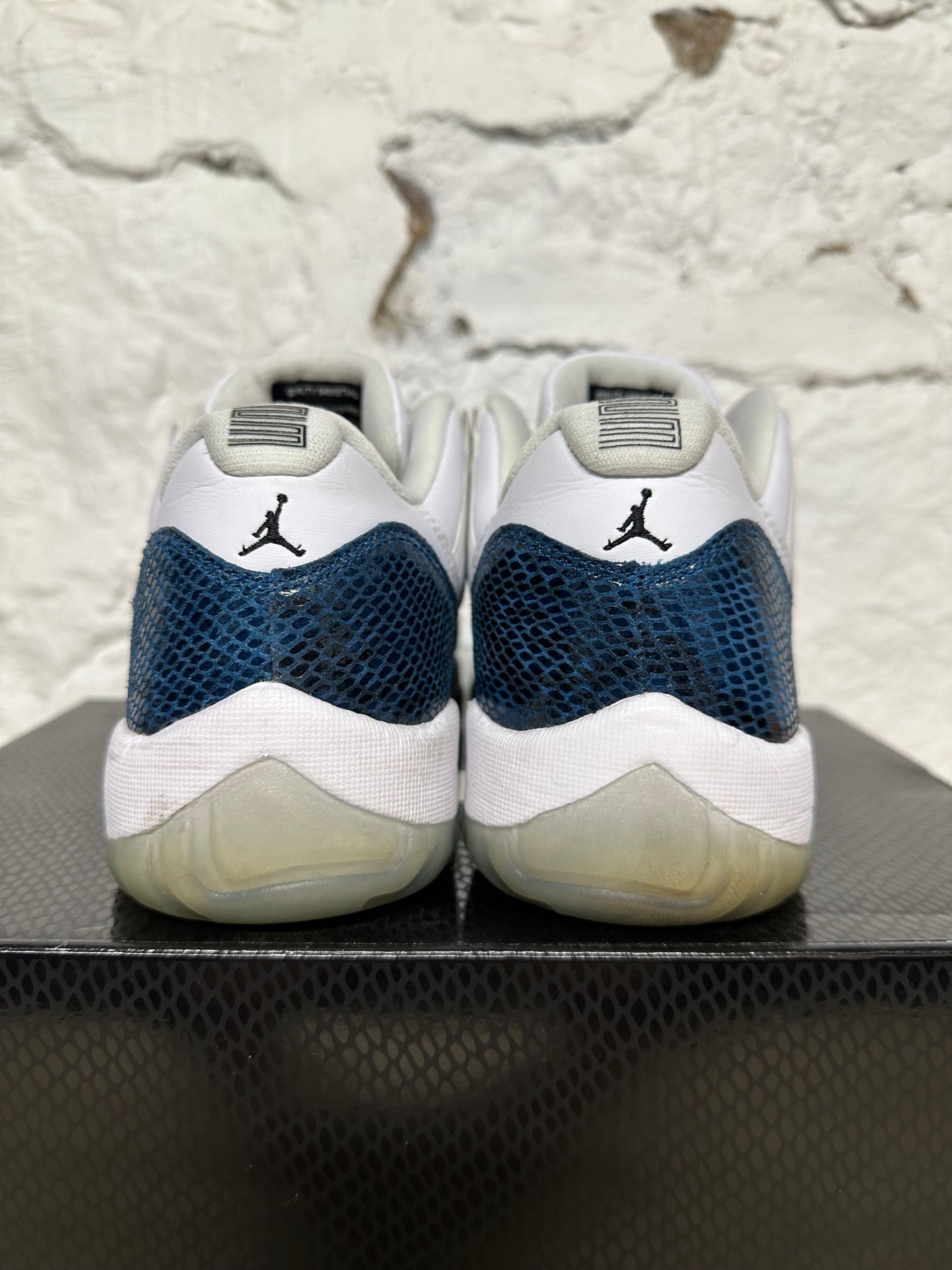 Air Jordan 11 Low Navy Snakeskin Sz 11