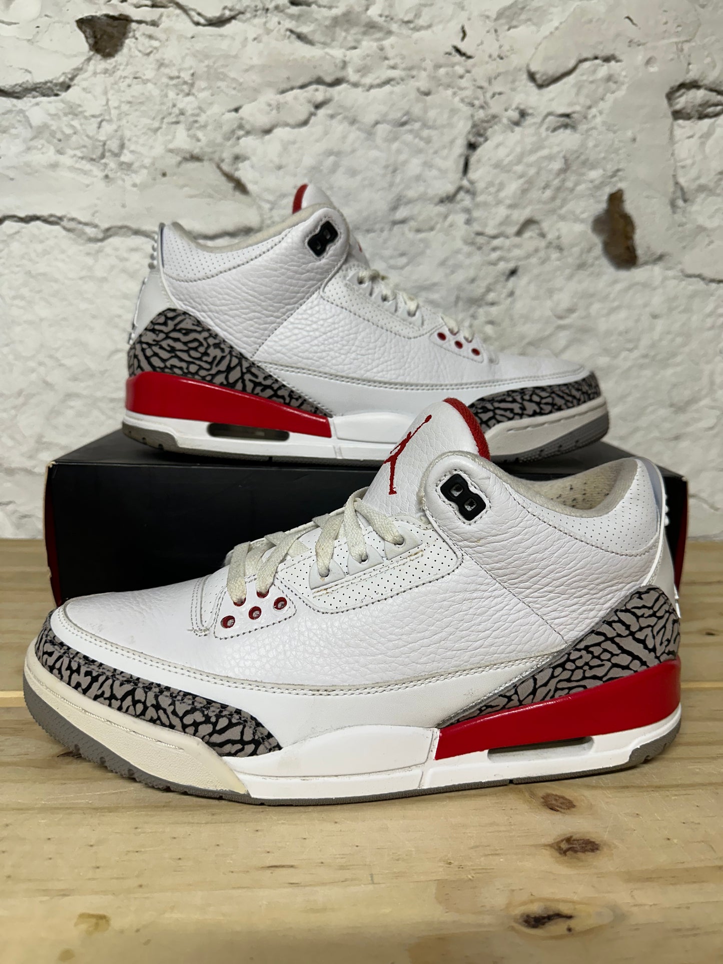 Air Jordan 3 Katrina Sz 11
