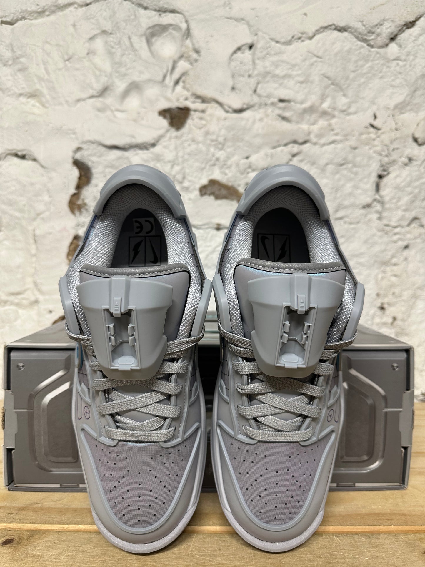 Nike Dunk Genesis Low RTFKT OG Sz 9 DS