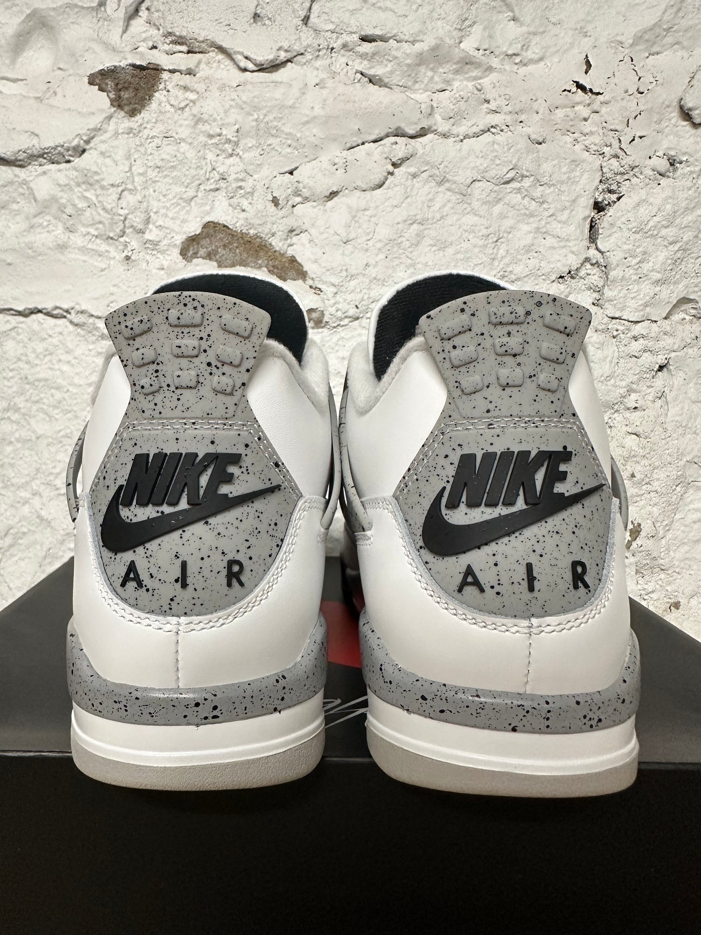 Air Jordan 4 White Cement Sz 8.5 DS