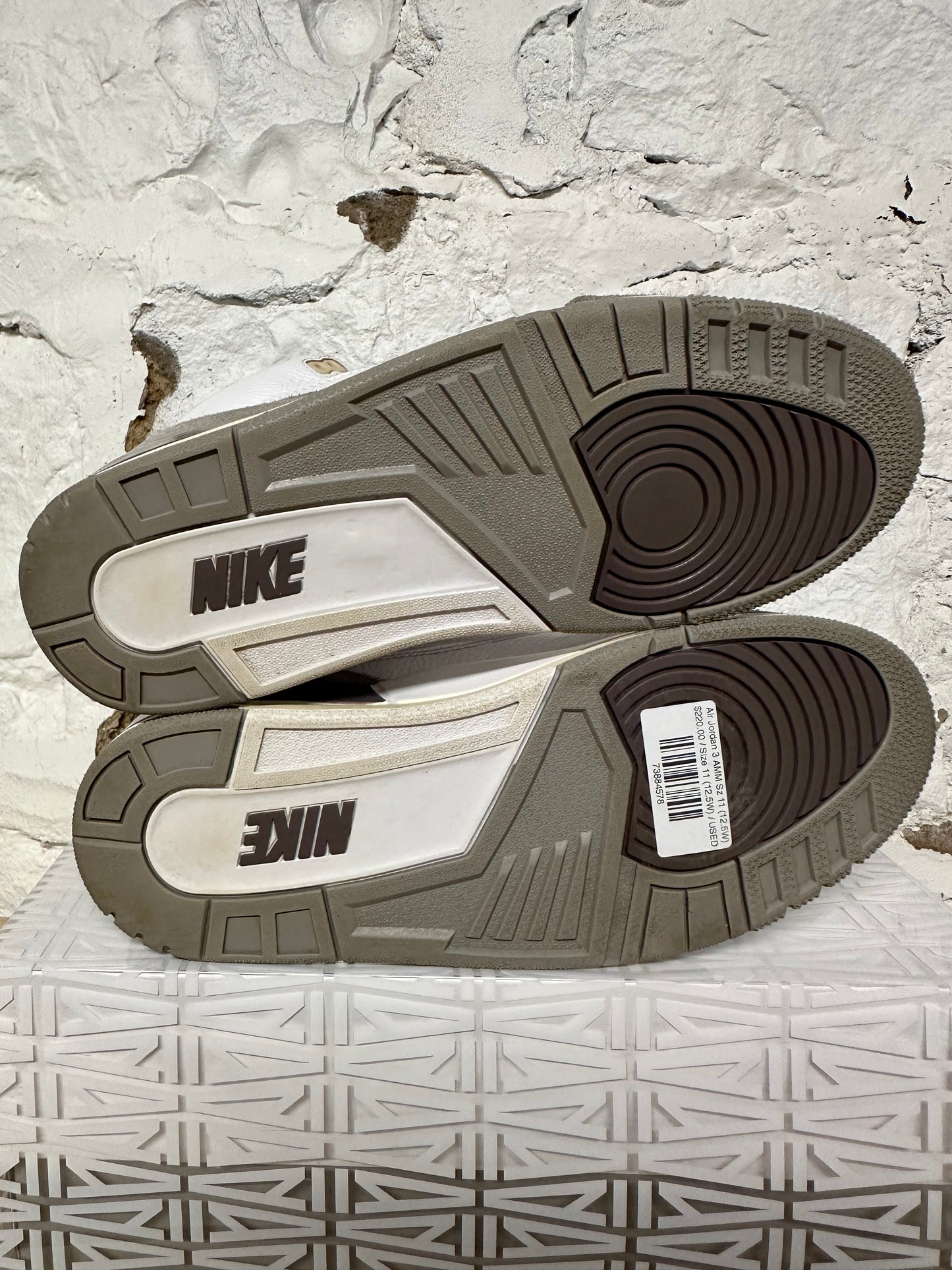 Air Jordan 3 A Ma Maniere Sz 11 (12.5W)