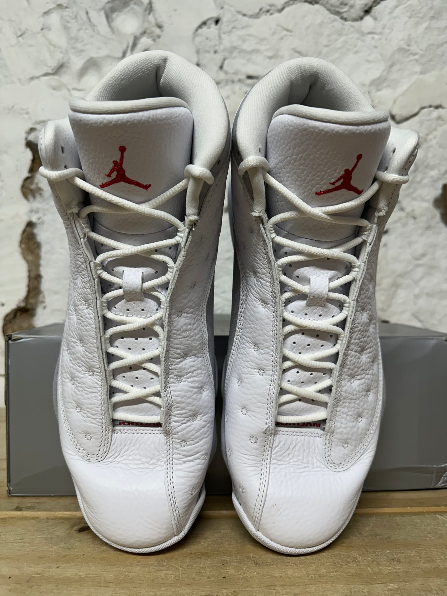 Air Jordan 13 Wolf Grey Sz 12