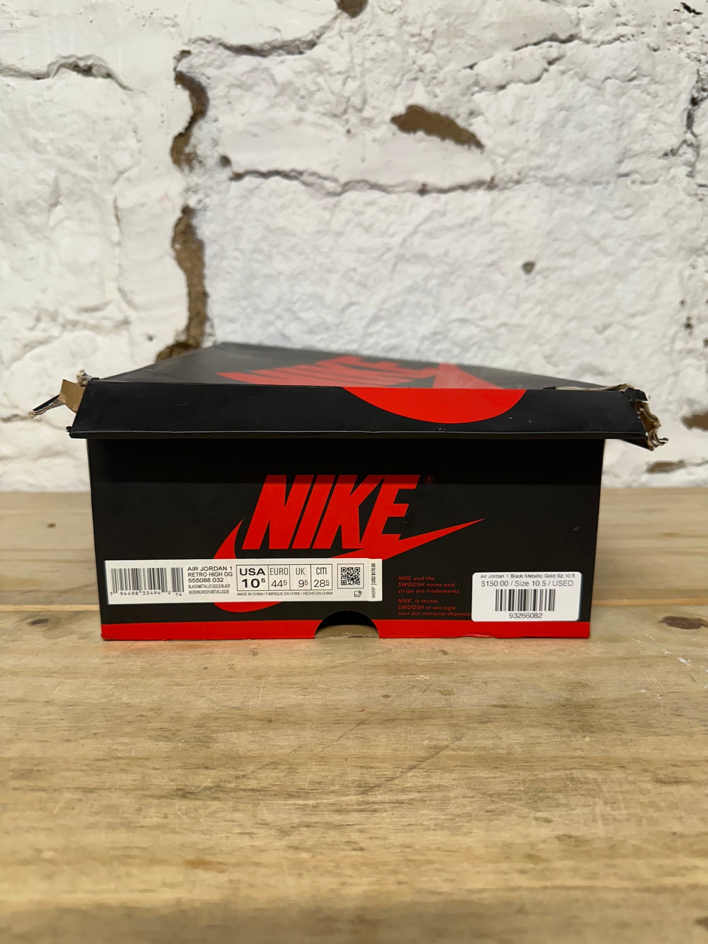 Air Jordan 1 High Black Metallic Gold Sz 10.5