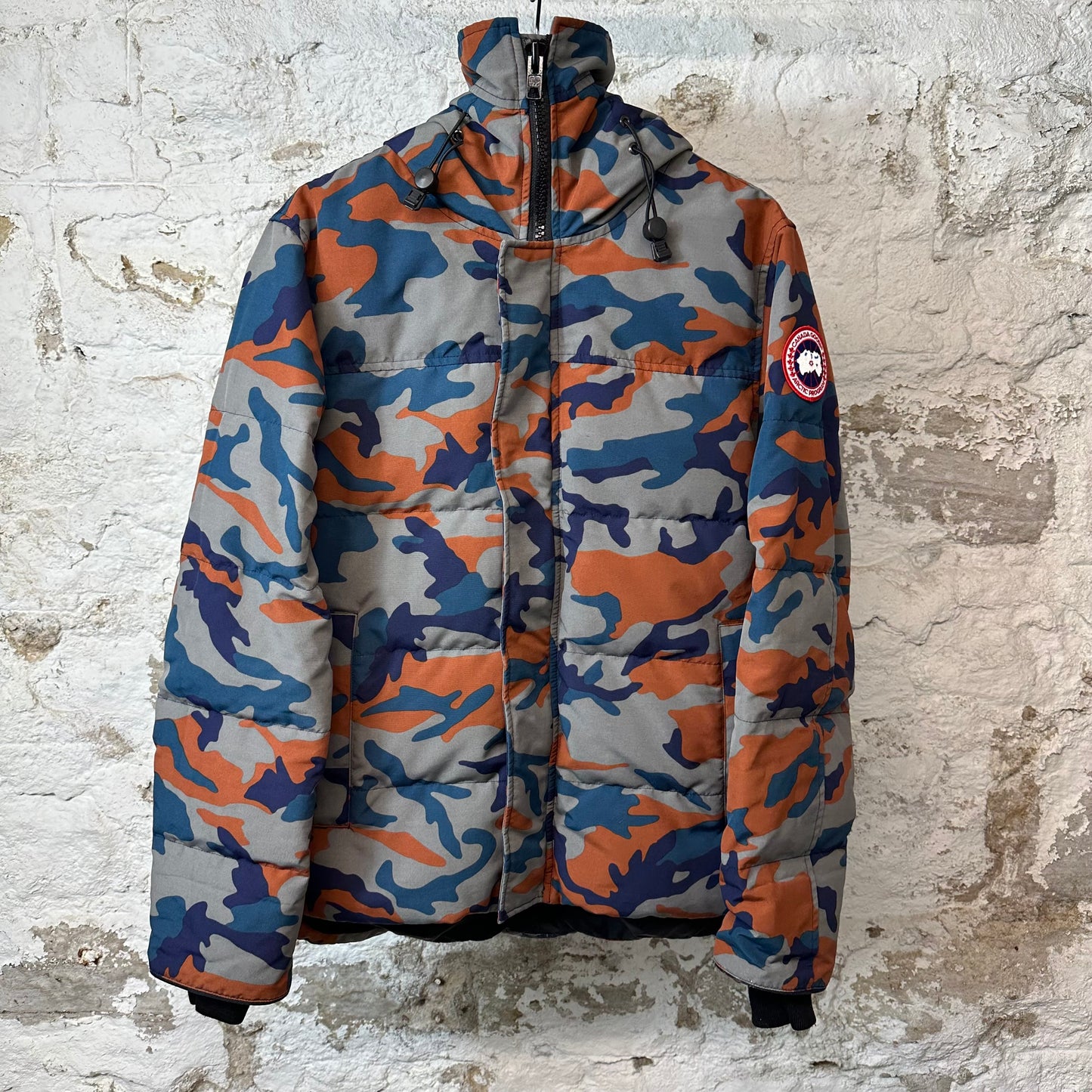 Canada Goose Orange Blue Camo Puffer Jacket Sz M