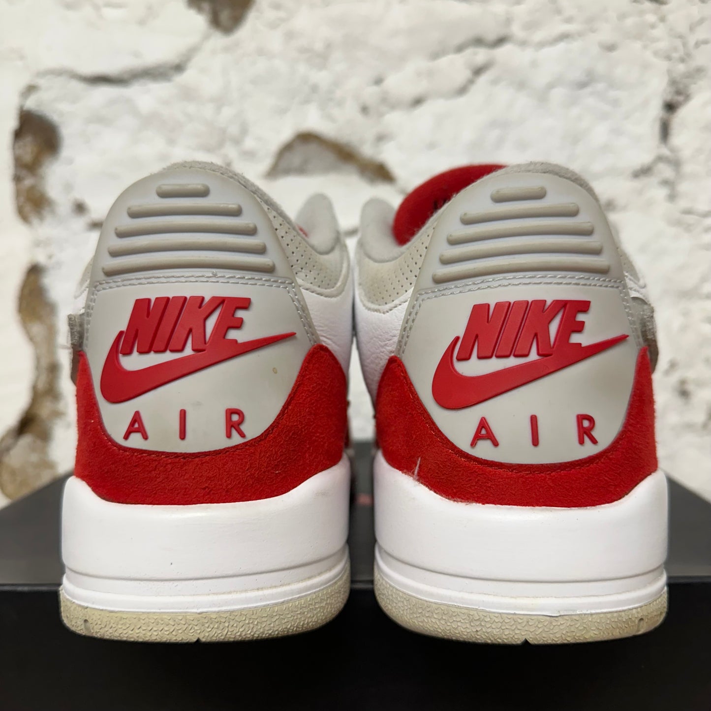 Air Jordan 3 Tinker White University Red Sz 11