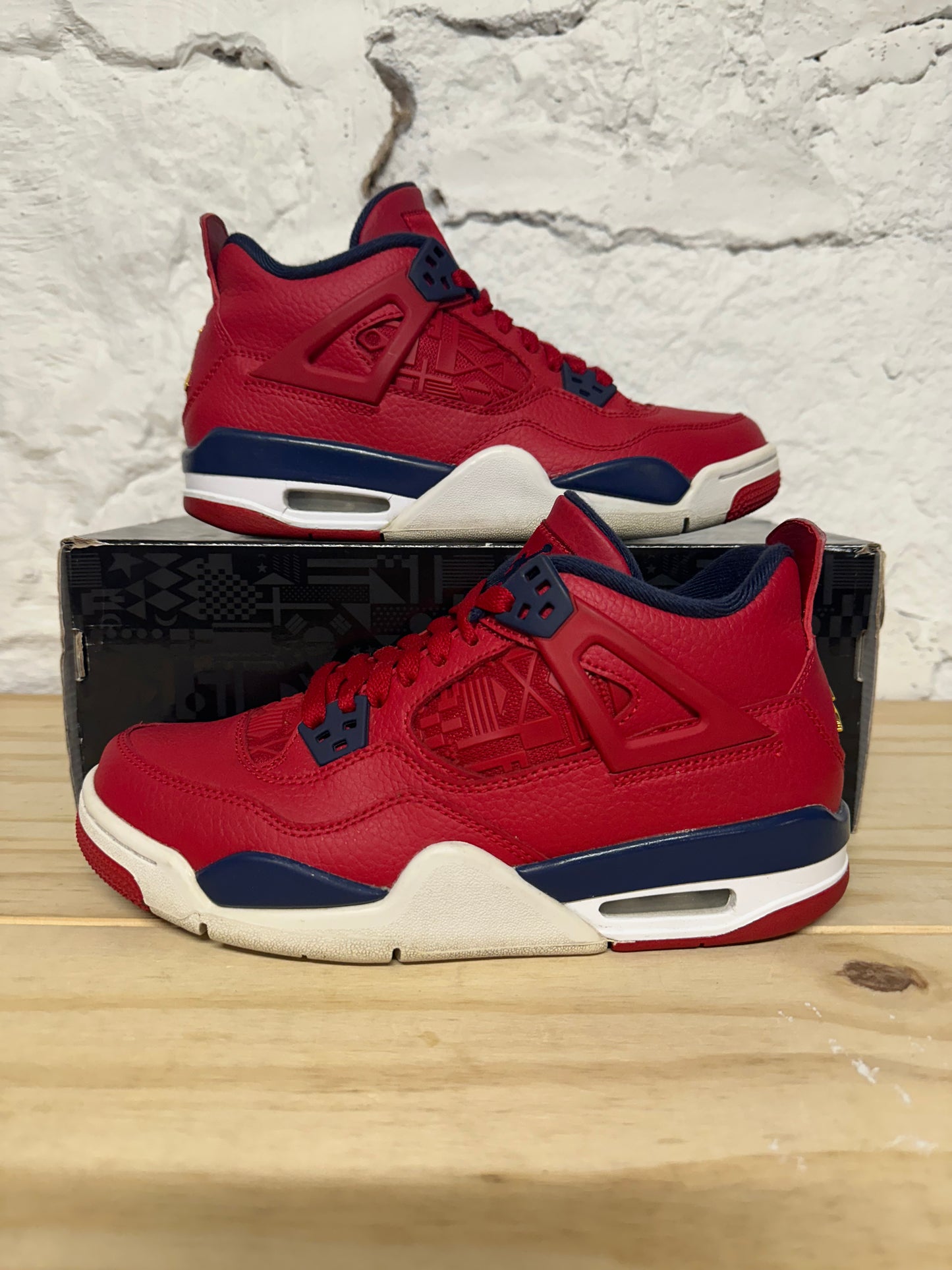 Air Jordan 4 FIBA Sz 6Y