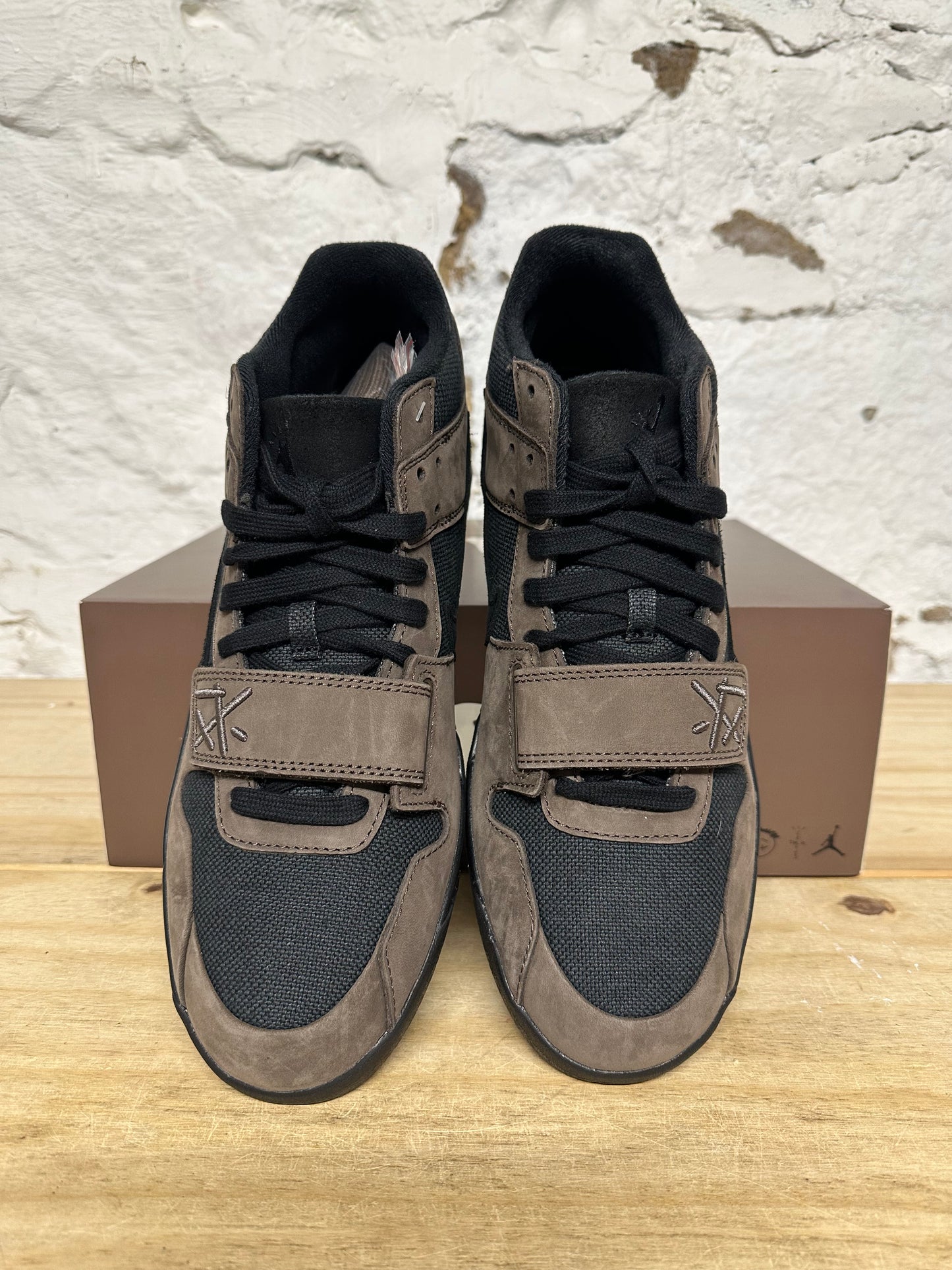 Air Jordan Jumpman Jack Travis Scott Dark Mocha Sz 12 DS