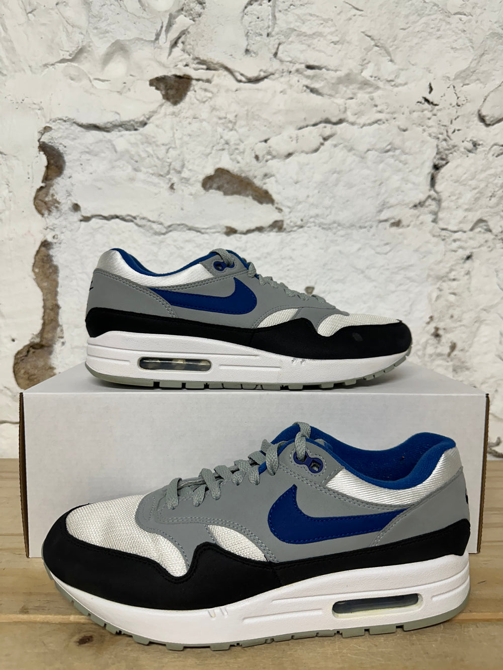 Nike Air Max 1 Gym Blue Sz 8
