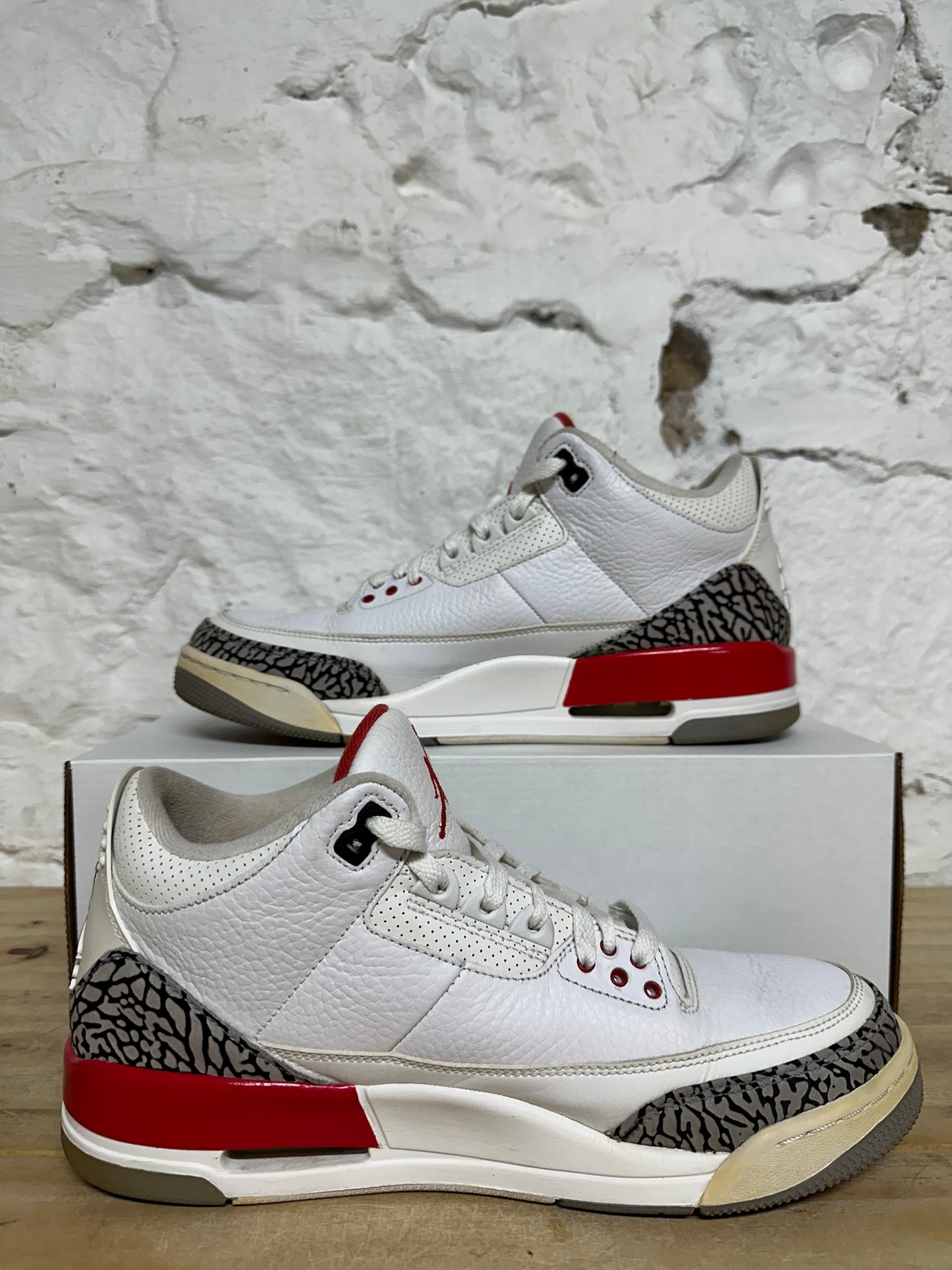 Air Jordan 3 Hall Of Fame Sz 10