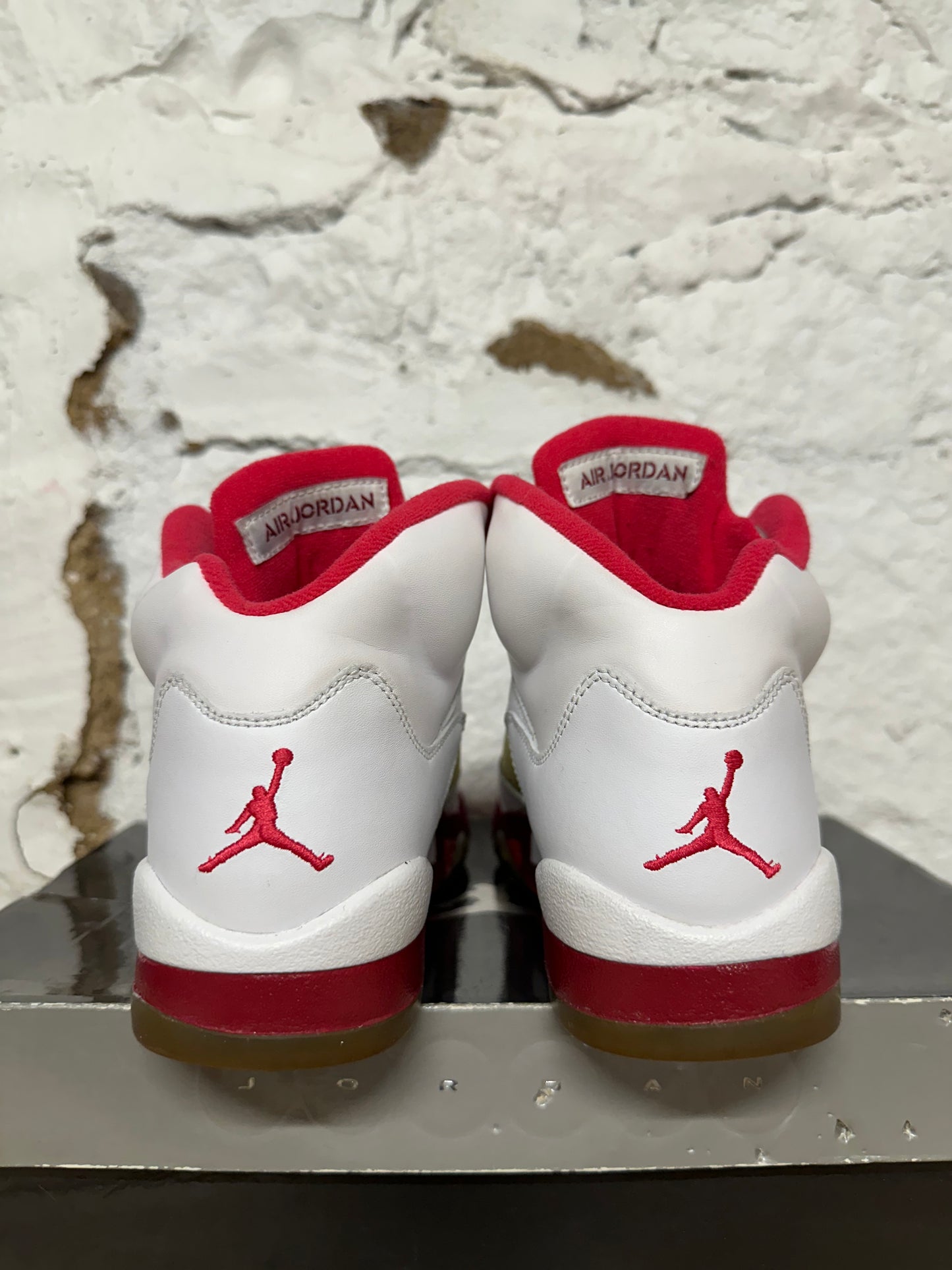 Air Jordan 5 White Scarlet Fire Sz 5Y