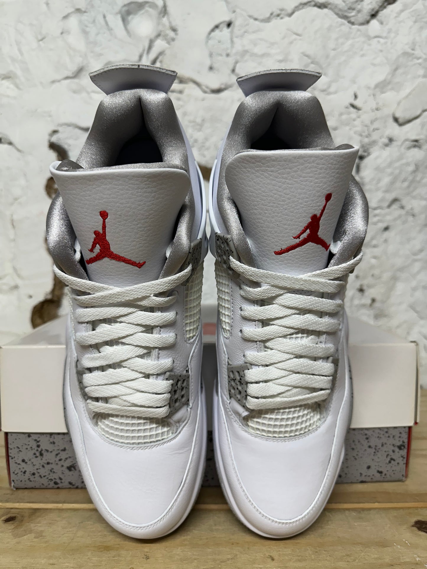 Air Jordan 4 White Oreo Sz 13 DS