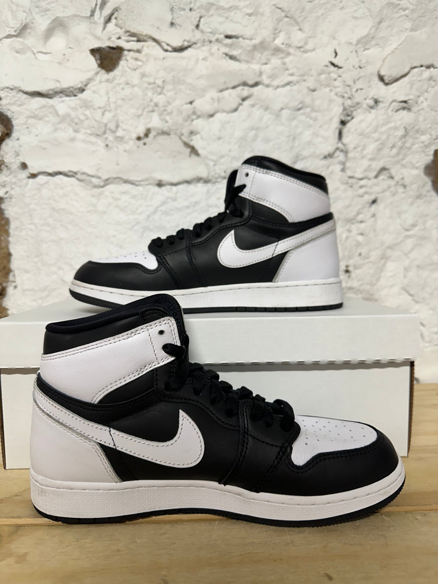 Air Jordan 1 High Black White Sz 6.5Y