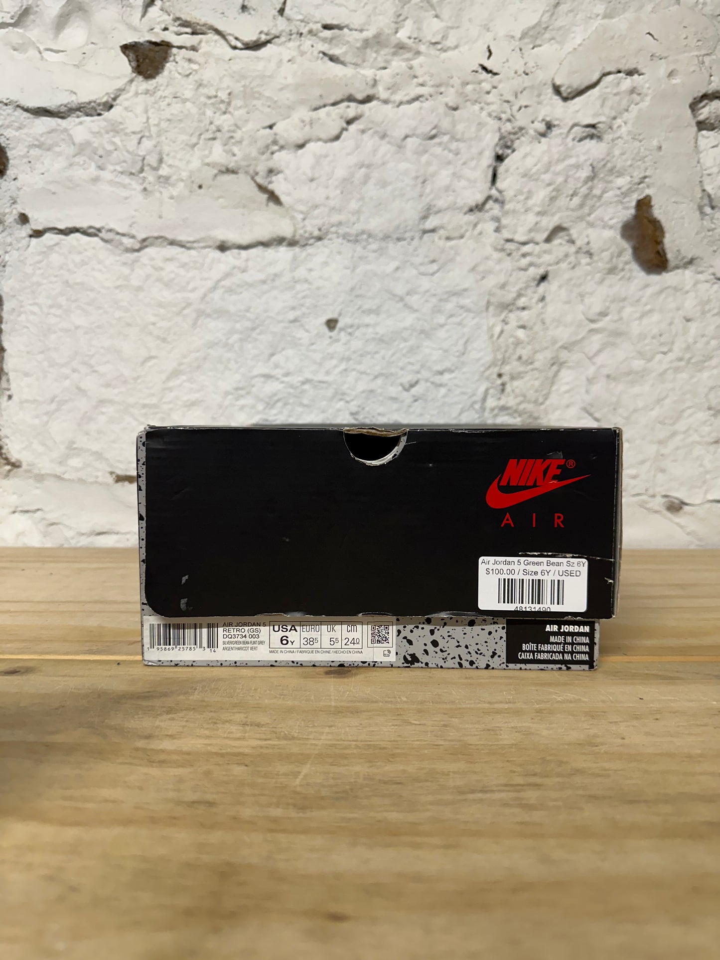 Air Jordan 5 Green Bean Sz 6Y