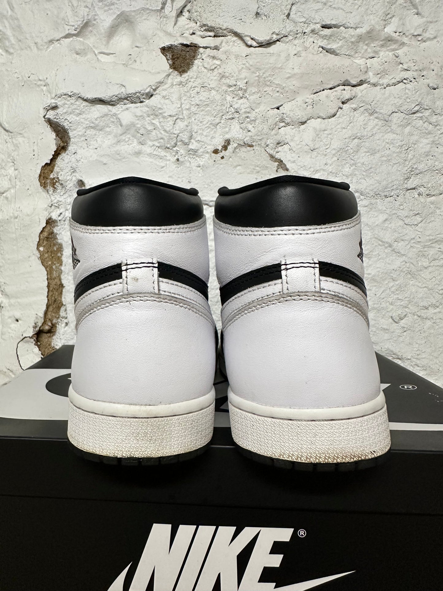 Air Jordan 1 High Black White Sz 8.5