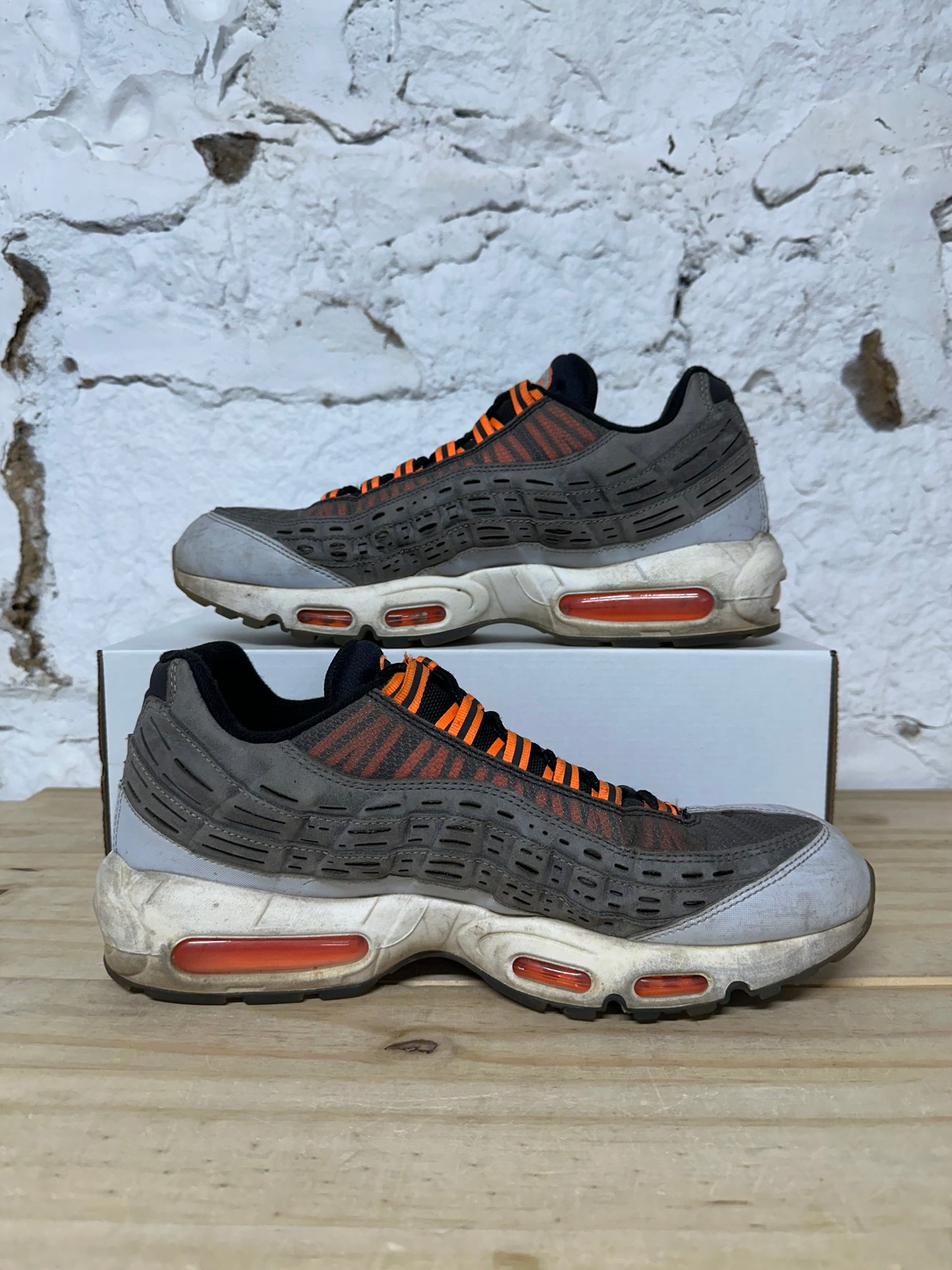 Nike Air Max 95 Kim Jones Total Orange Sz 12
