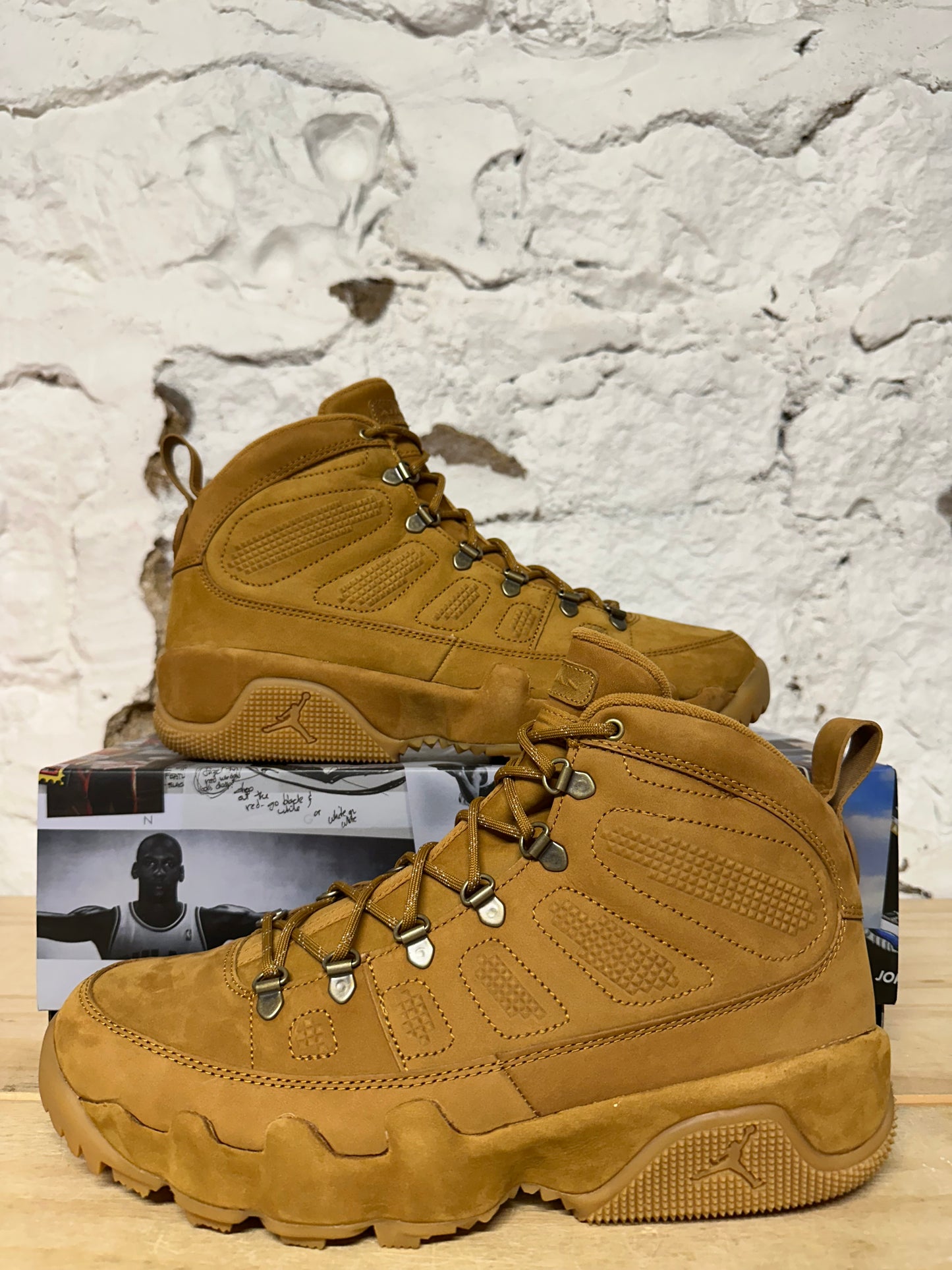 Air Jordan 9 Boot Wheat Sz 11 DS