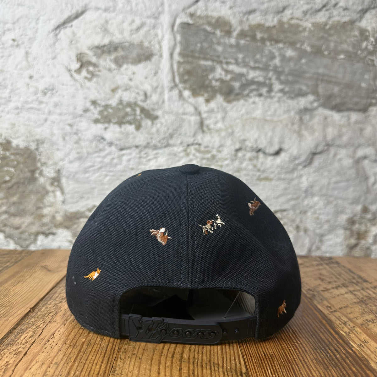 Louis Vuitton Lovers Animal Blason Navy Hat Sz L
