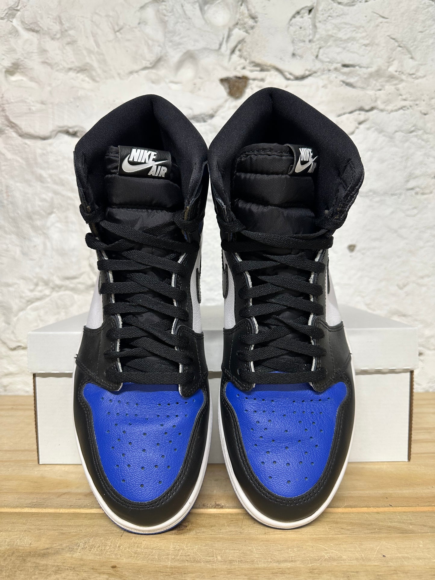 Air Jordan 1 High Royal Toe Sz 11