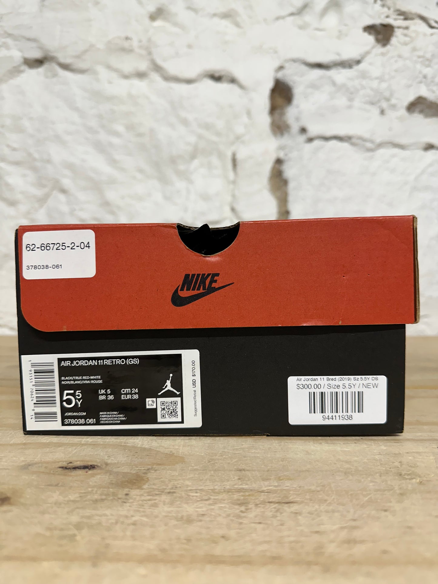 Air Jordan 11 High Bred (2019) Sz 5.5Y DS