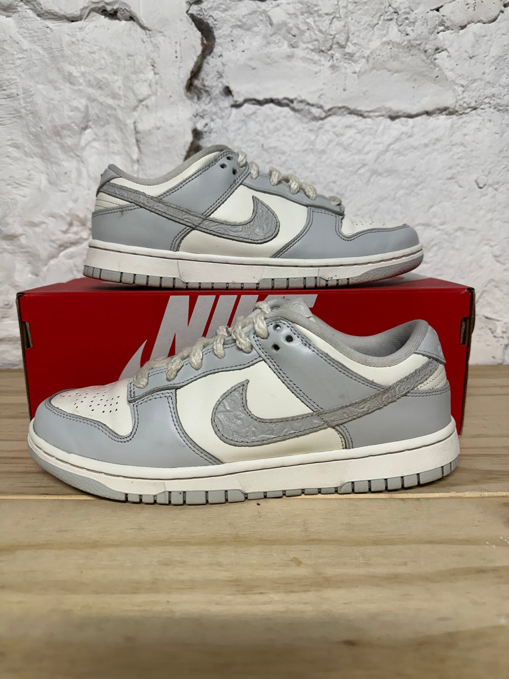 Nike Dunk Low Needlework Sail Aura Sz 7.5 (9W)