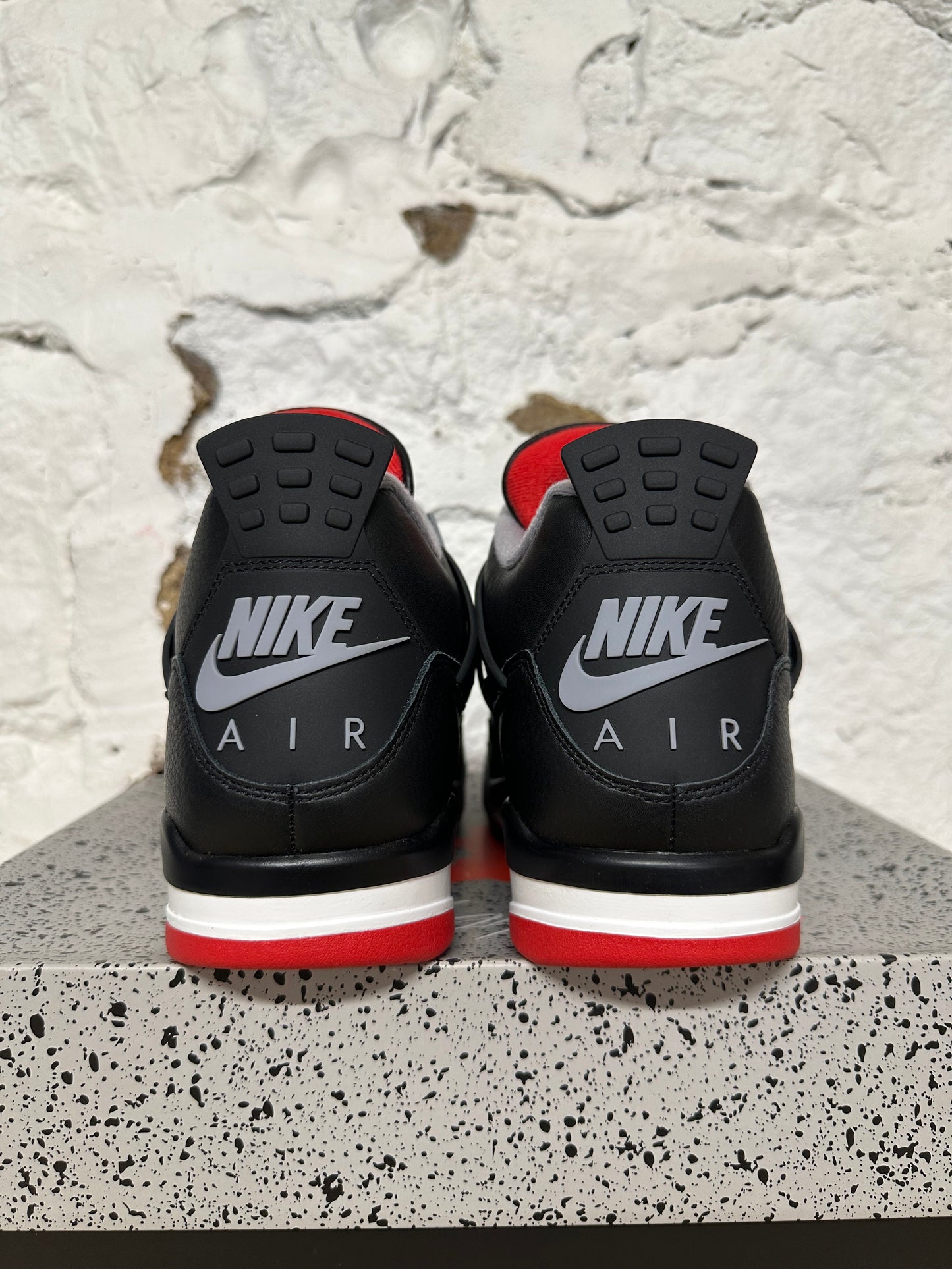 Air Jordan 4 Bred Reimagined Sz 11.5 DS
