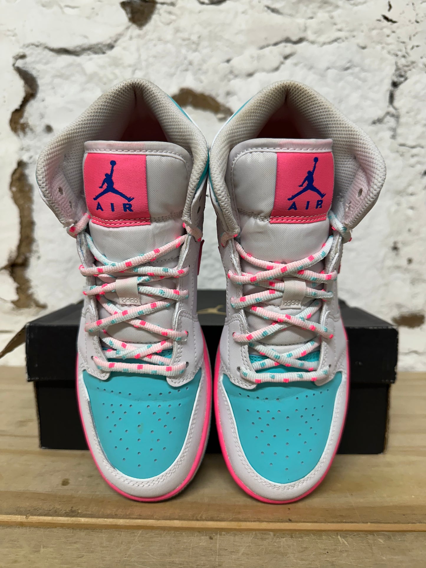 Air Jordan 1 Mid White Pink Green Soar Sz 5Y