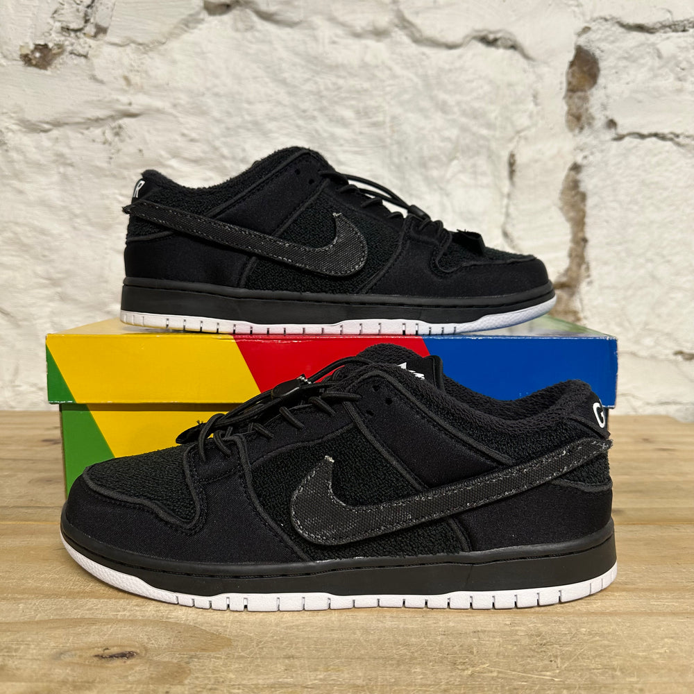 Nike SB Dunk Low Gnar Hunter Sz 9.5 DS