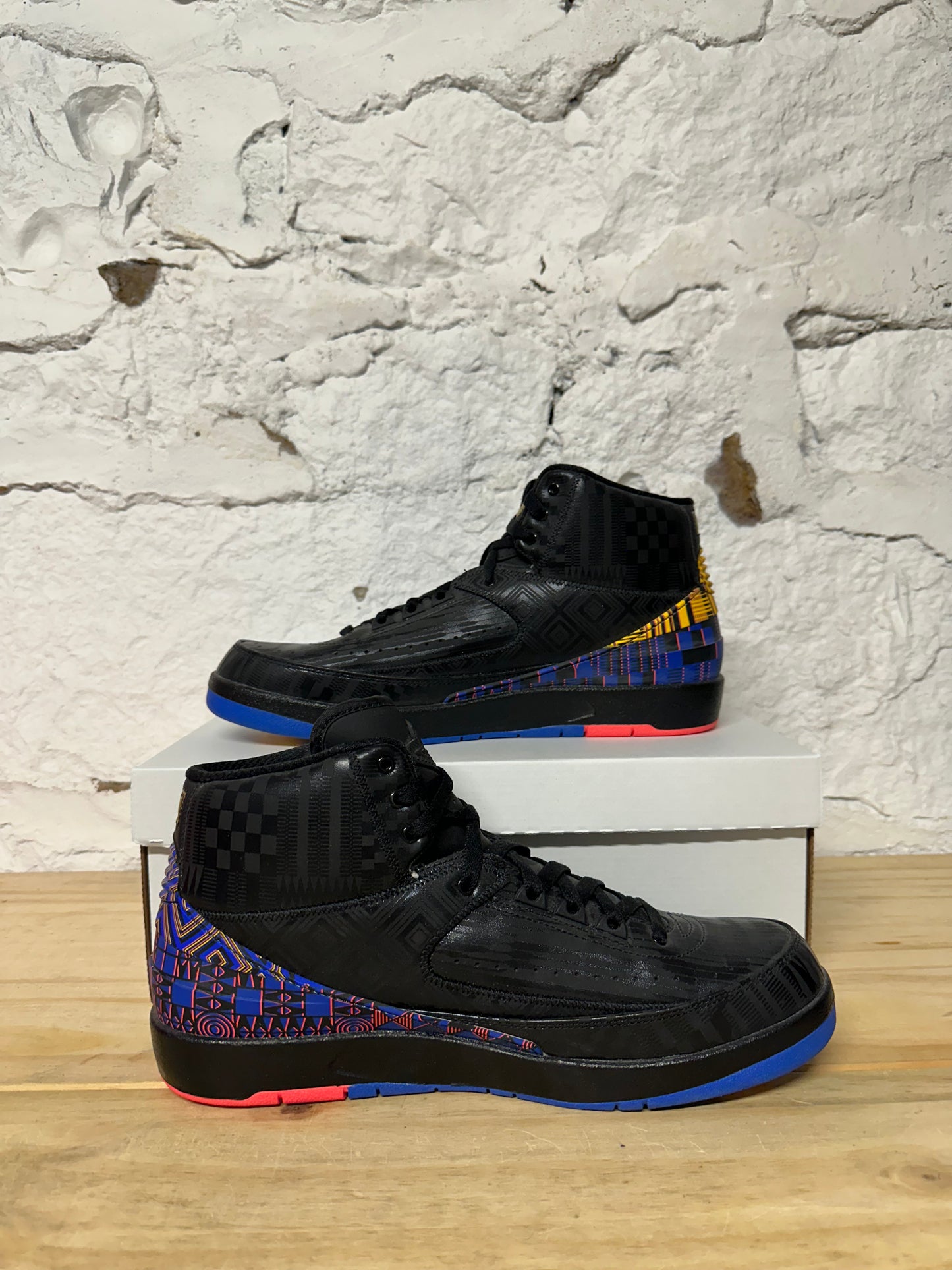 Air Jordan 2 Black History Month Sz 11 DS