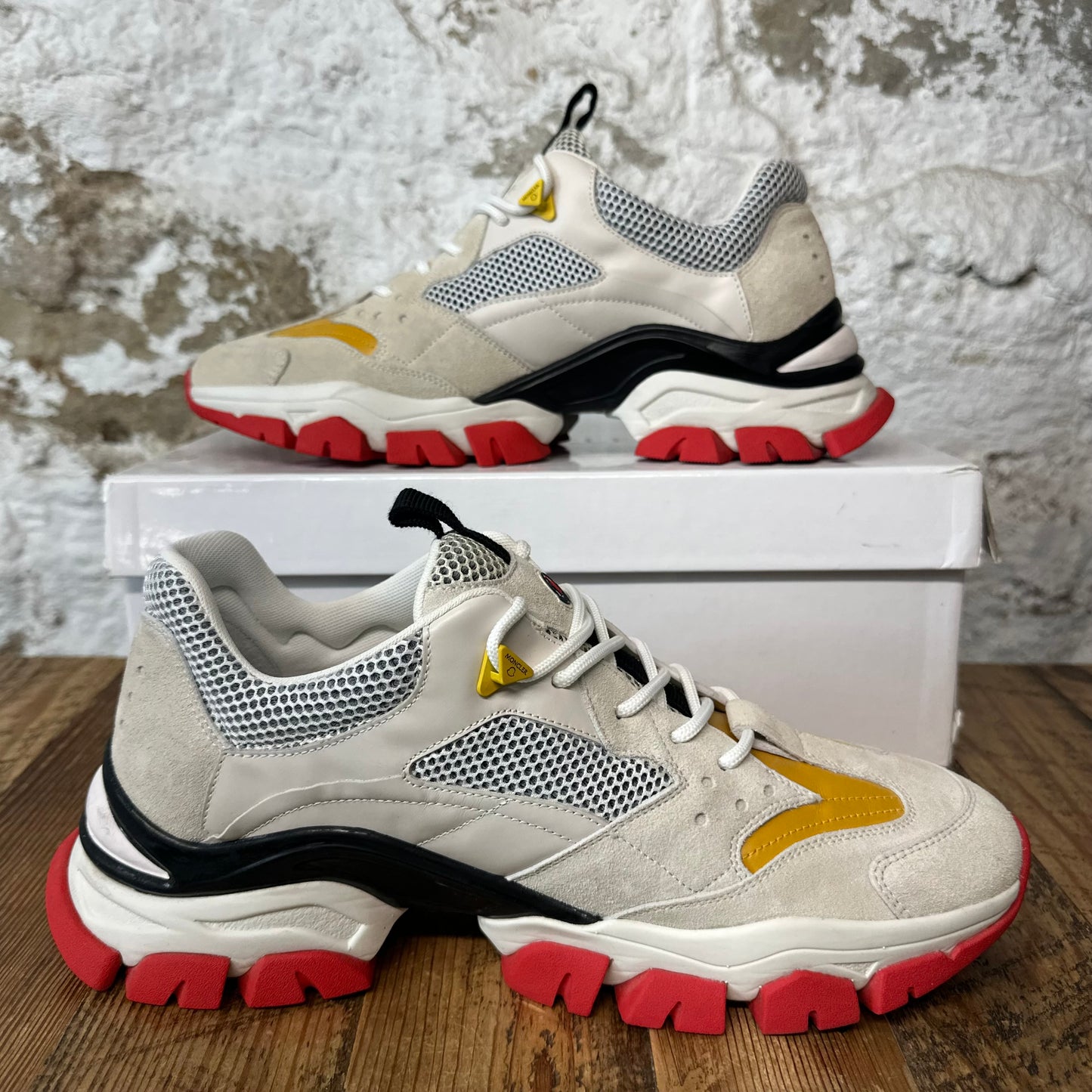 Moncler Leave No Trace Cream Sneaker Sz 10 (43)