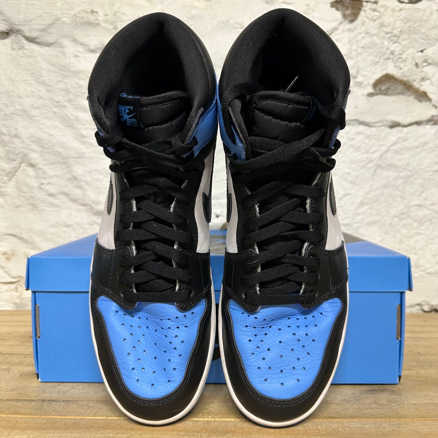 Air Jordan 1 UNC Toe Sz 10.5