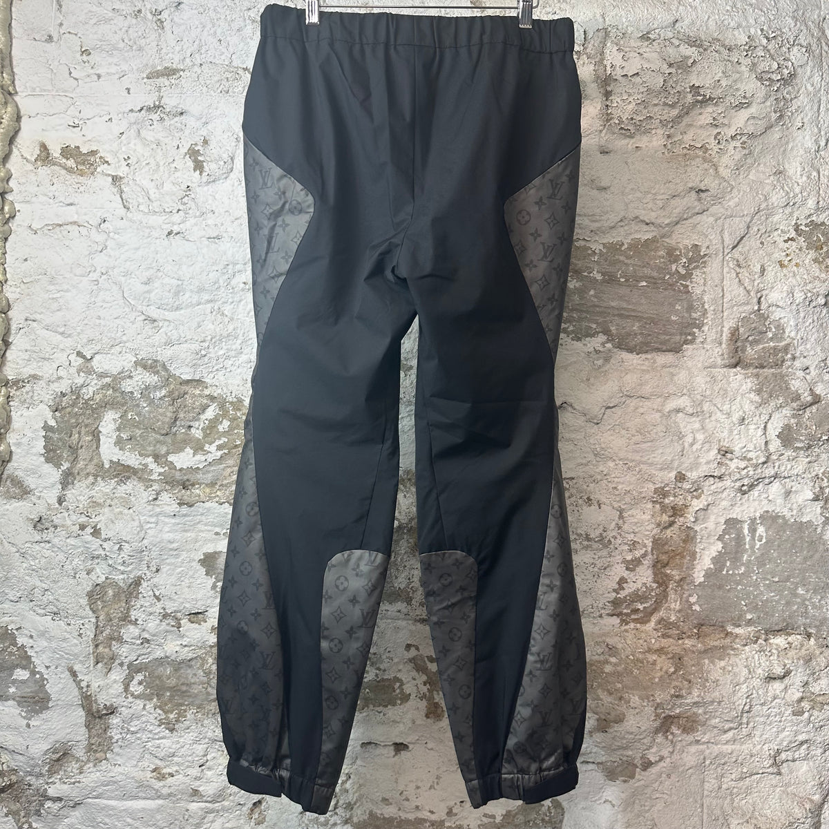 Louis Vuitton 2054 Monogram Heat Reactive Track Pants Sz L (42)