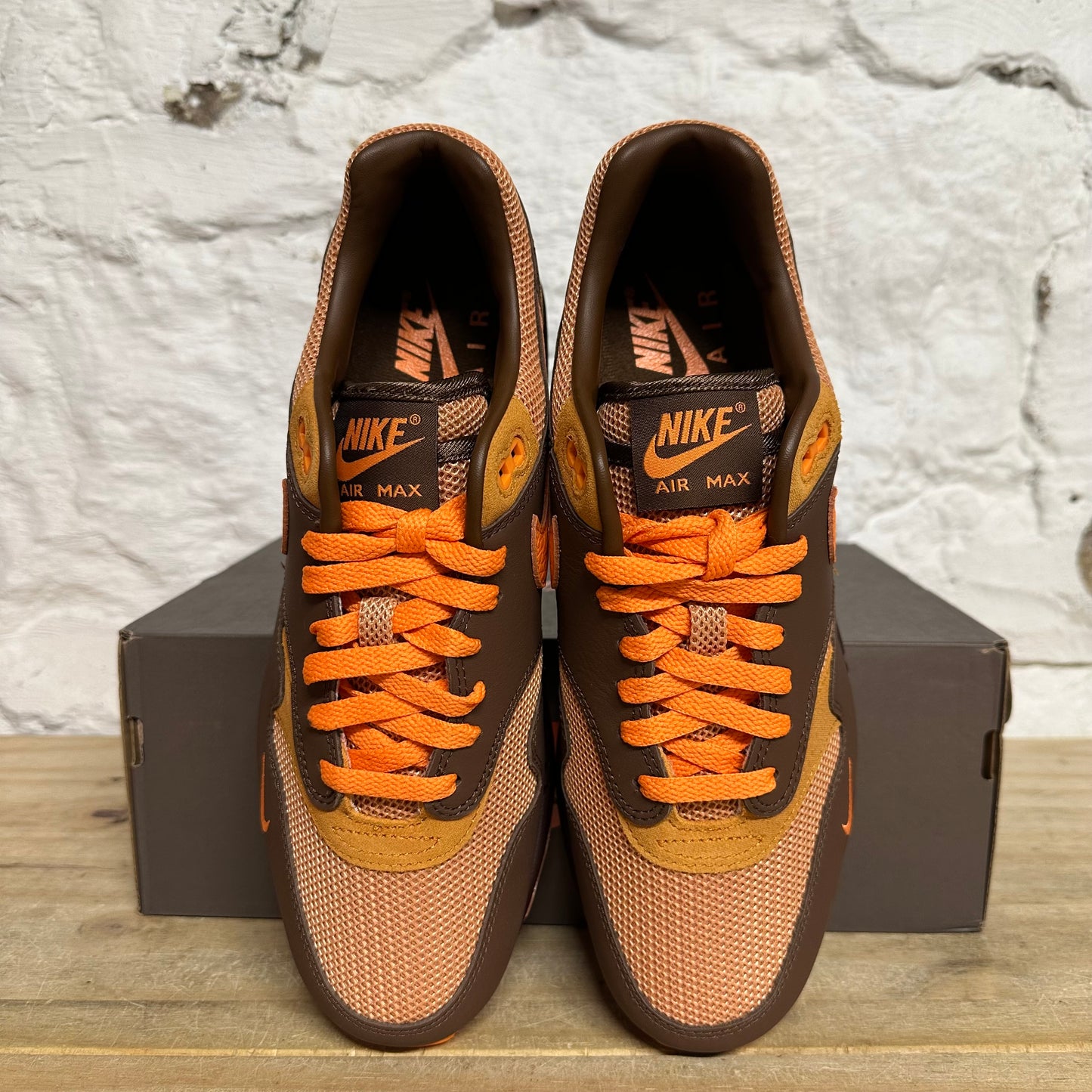 Nike Air Max 1 Kings Day Sz 9.5 DS