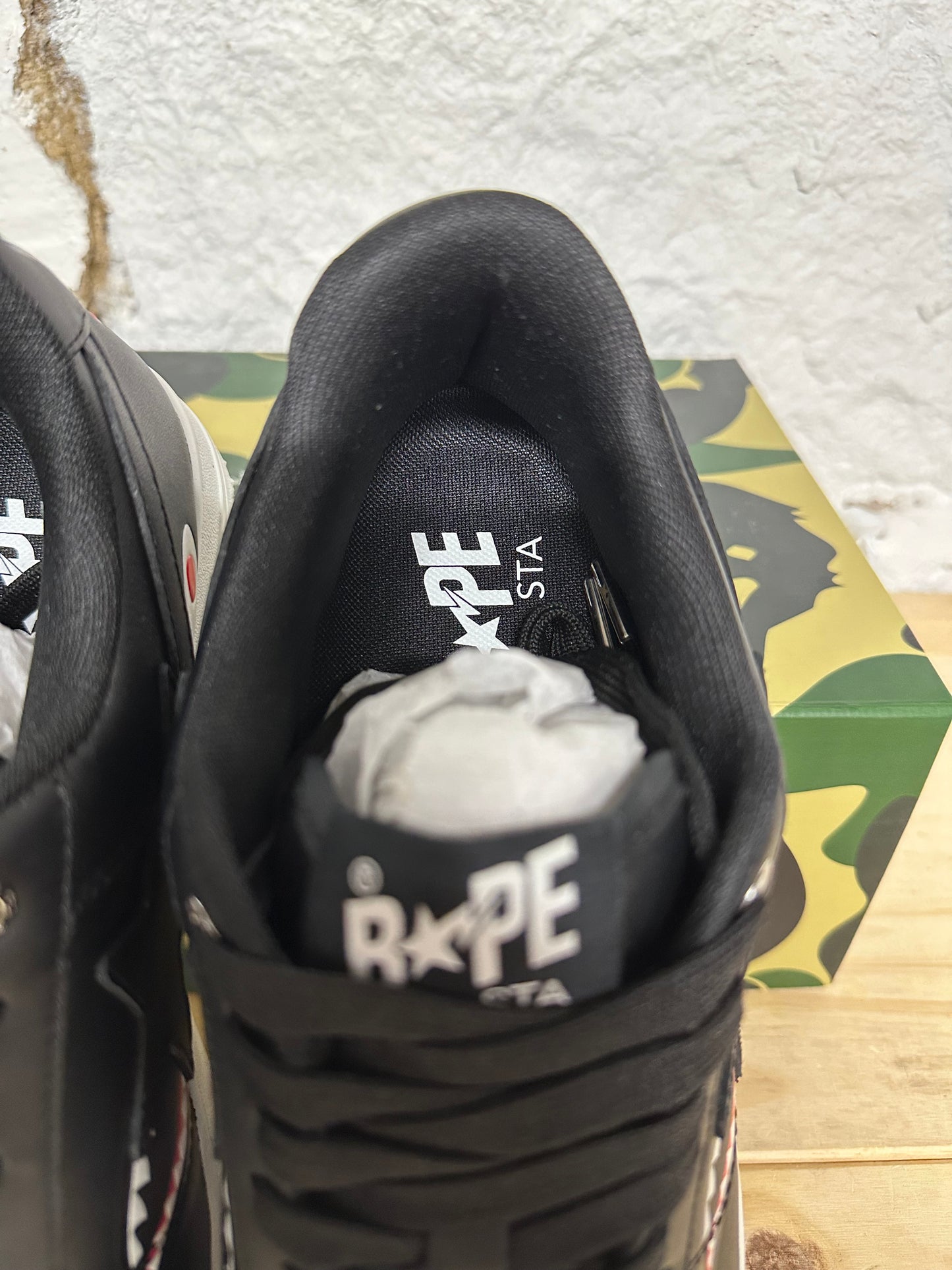 A Bathing Ape Bape Sta Low Shark Pack Black Sz 10 DS