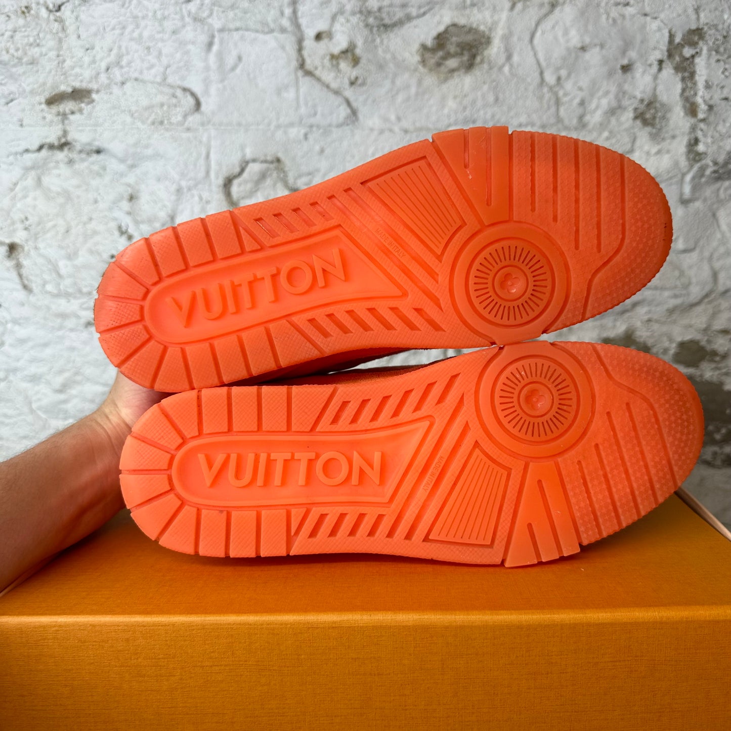 Louis Vuitton Orange Peach Trainer Sz 9 (7.5LV)