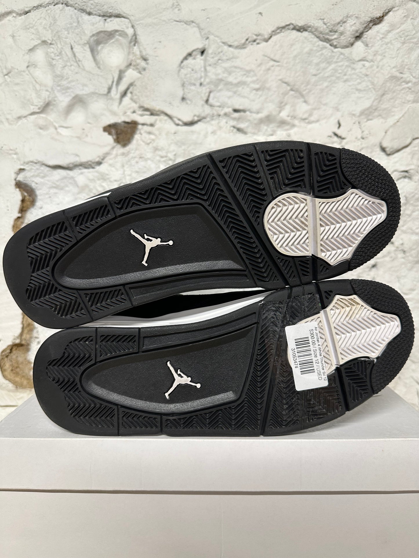 Air Jordan 4 White Thunder Sz 12