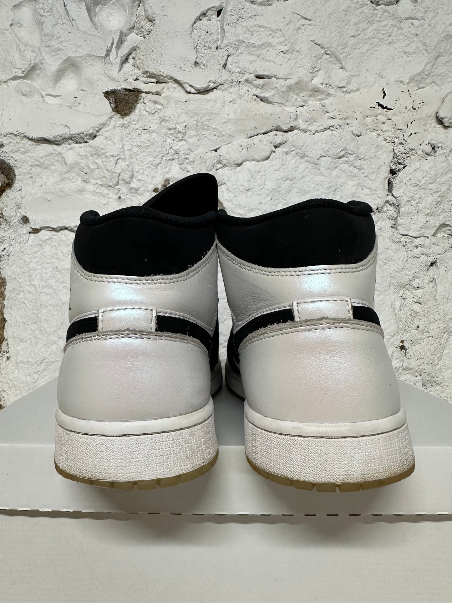 Air Jordan 1 Mid Diamond Sz 11