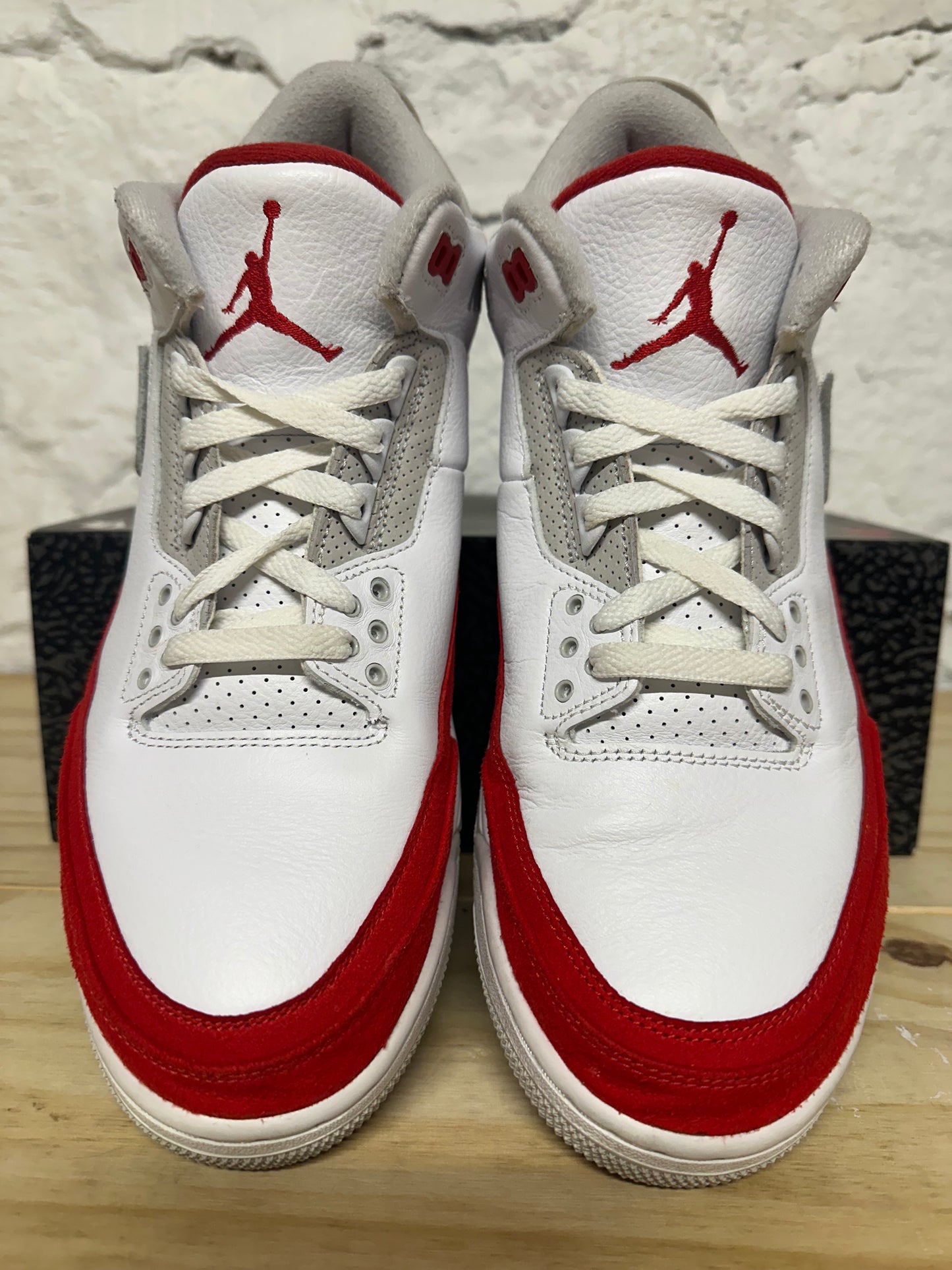 Air Jordan 3 Tinker White University Red Sz 11