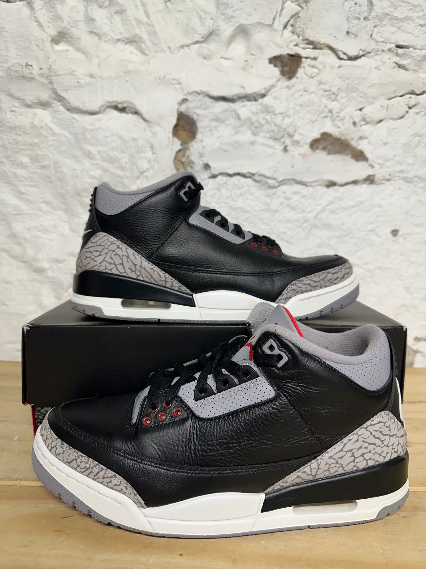Air Jordan 3 Black Cement Sz 10