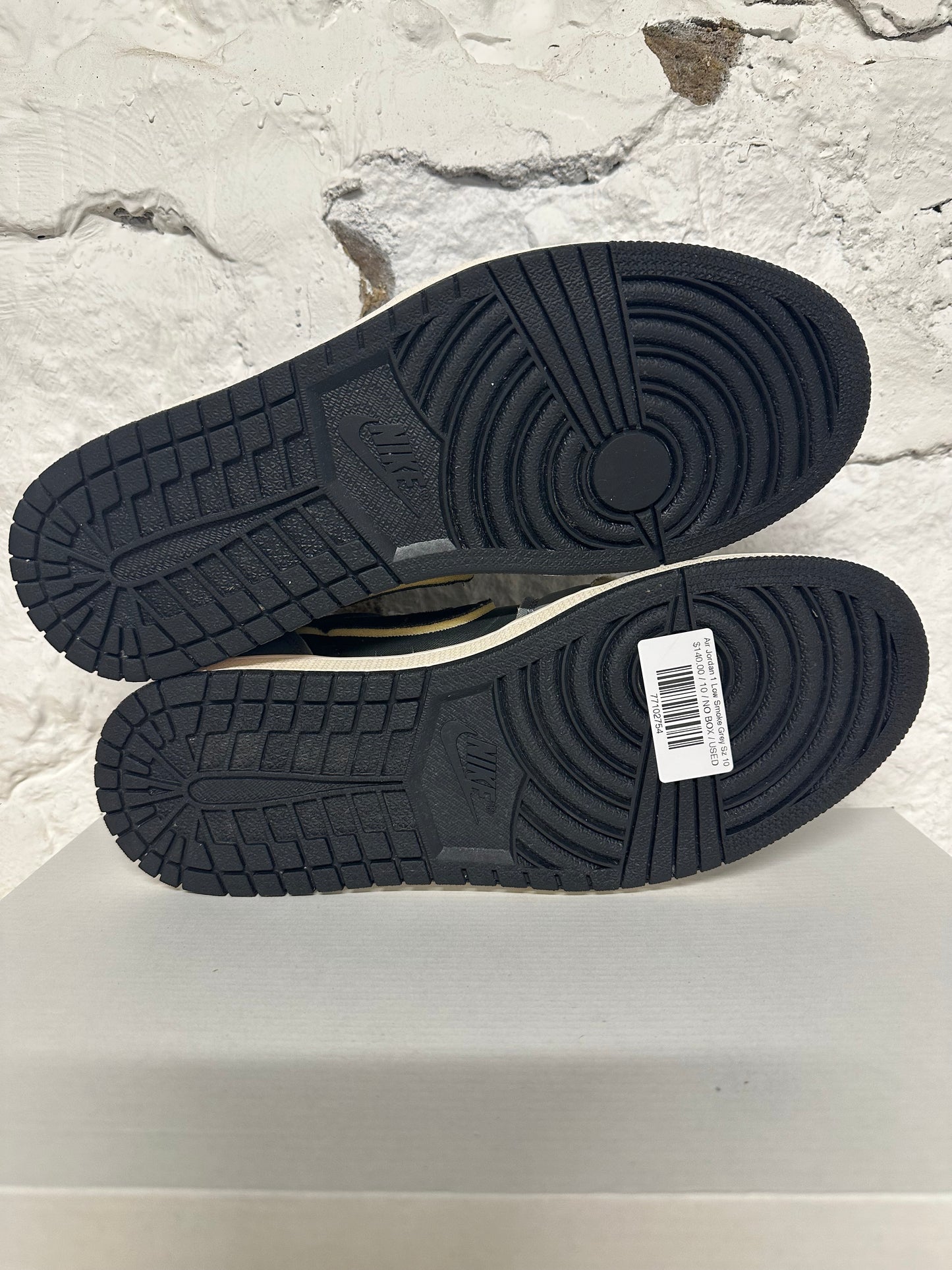 Air Jordan 1 Low Light Smoke Grey Sz 10