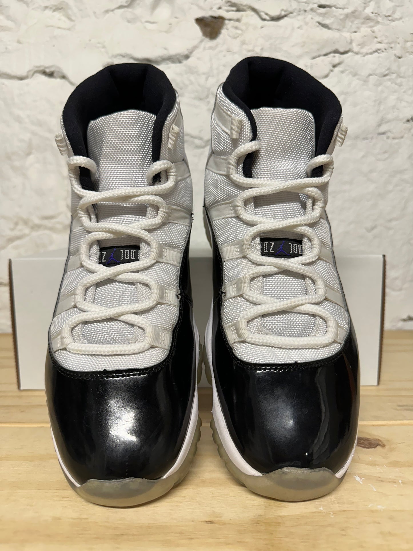 Air Jordan 11 High Concord Sz 10