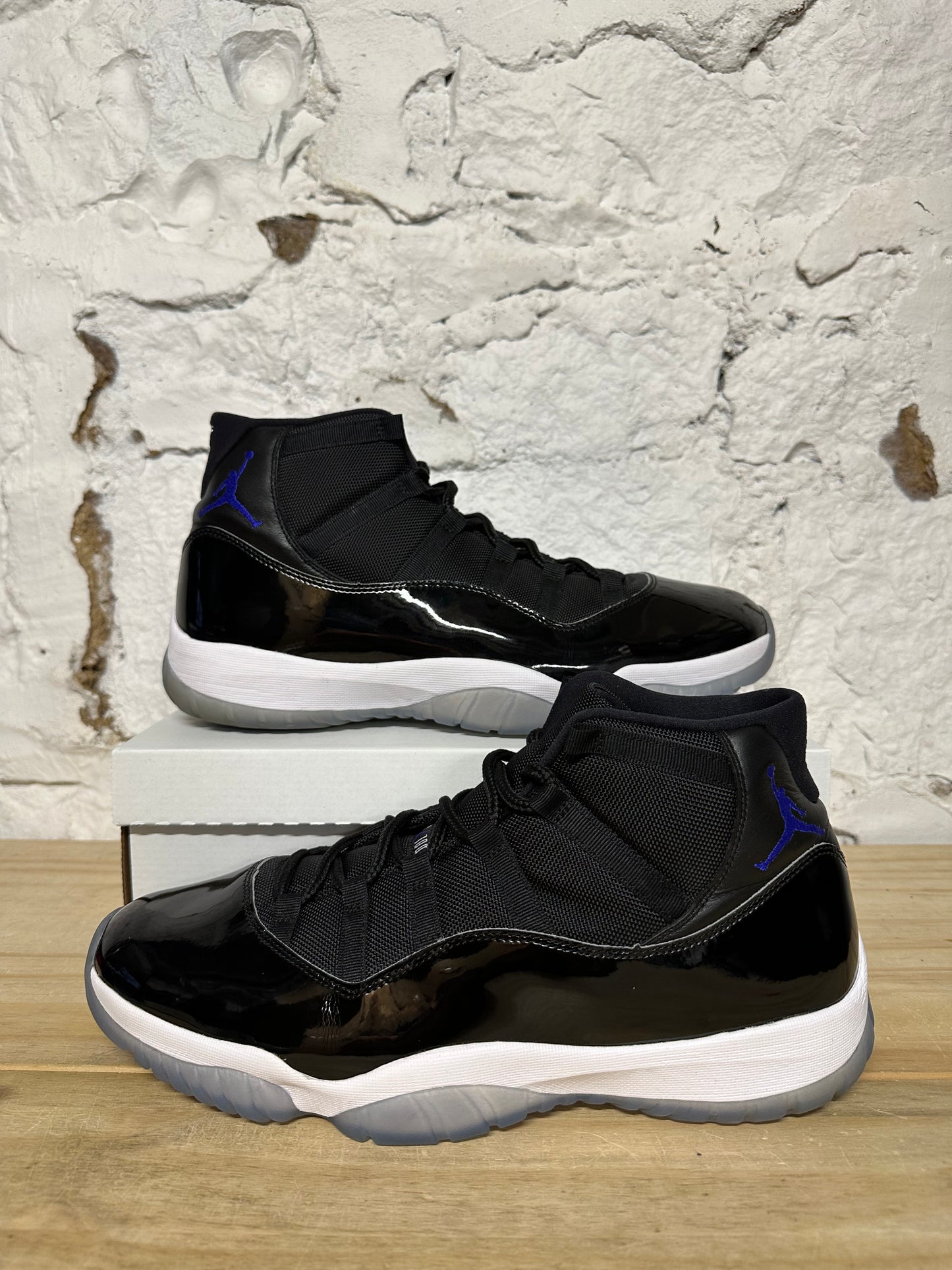 Air Jordan 11 High Space Jam Sz 15