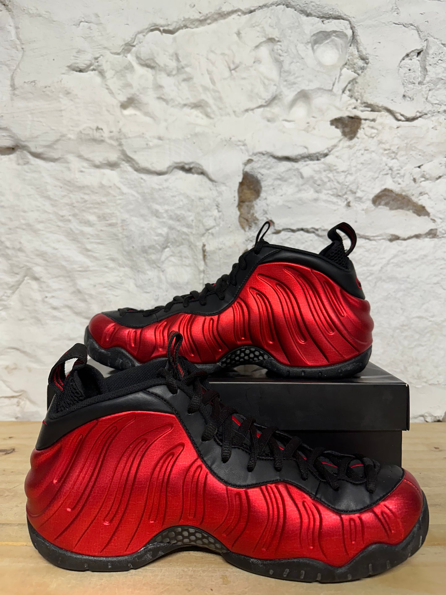 Nike Air Foamposite Pro University Red Sz 11