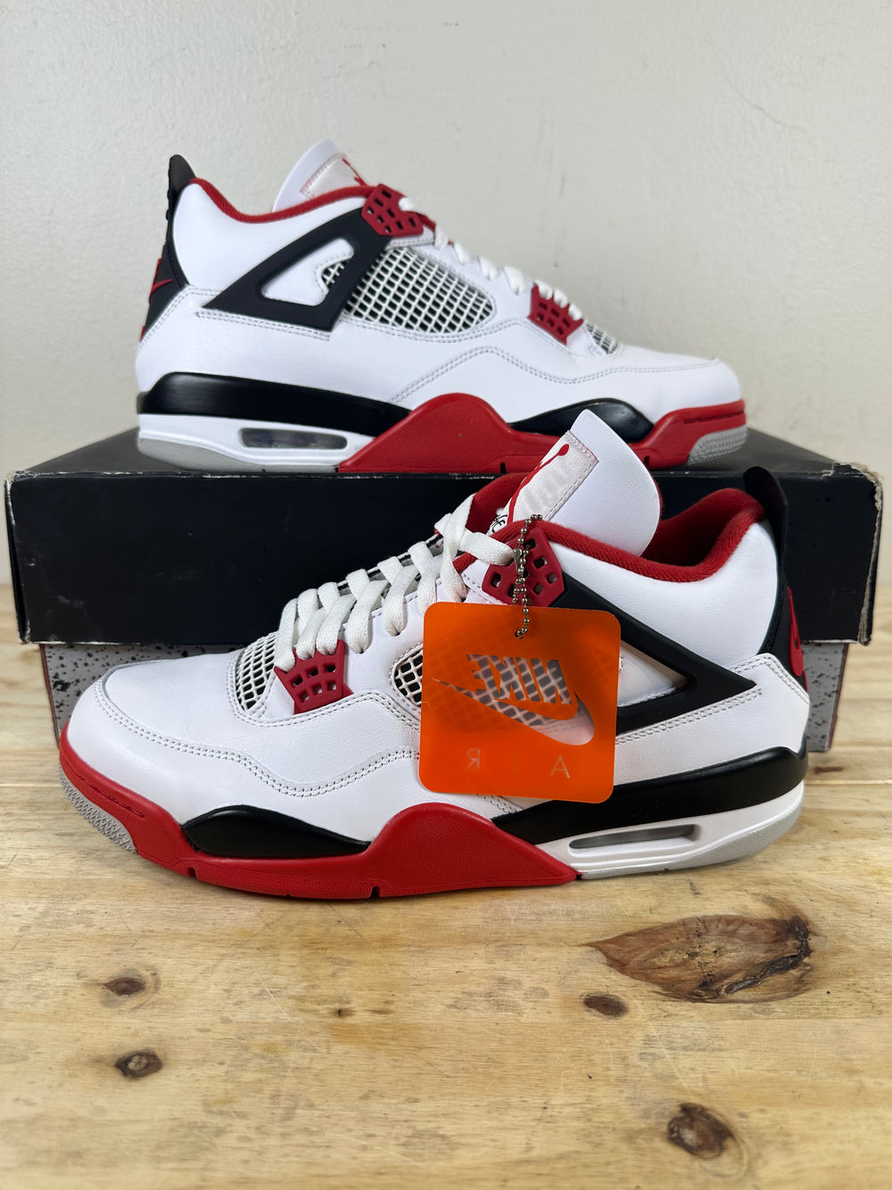Air Jordan 4 Fire Red (2020) Sz 11.5 DS