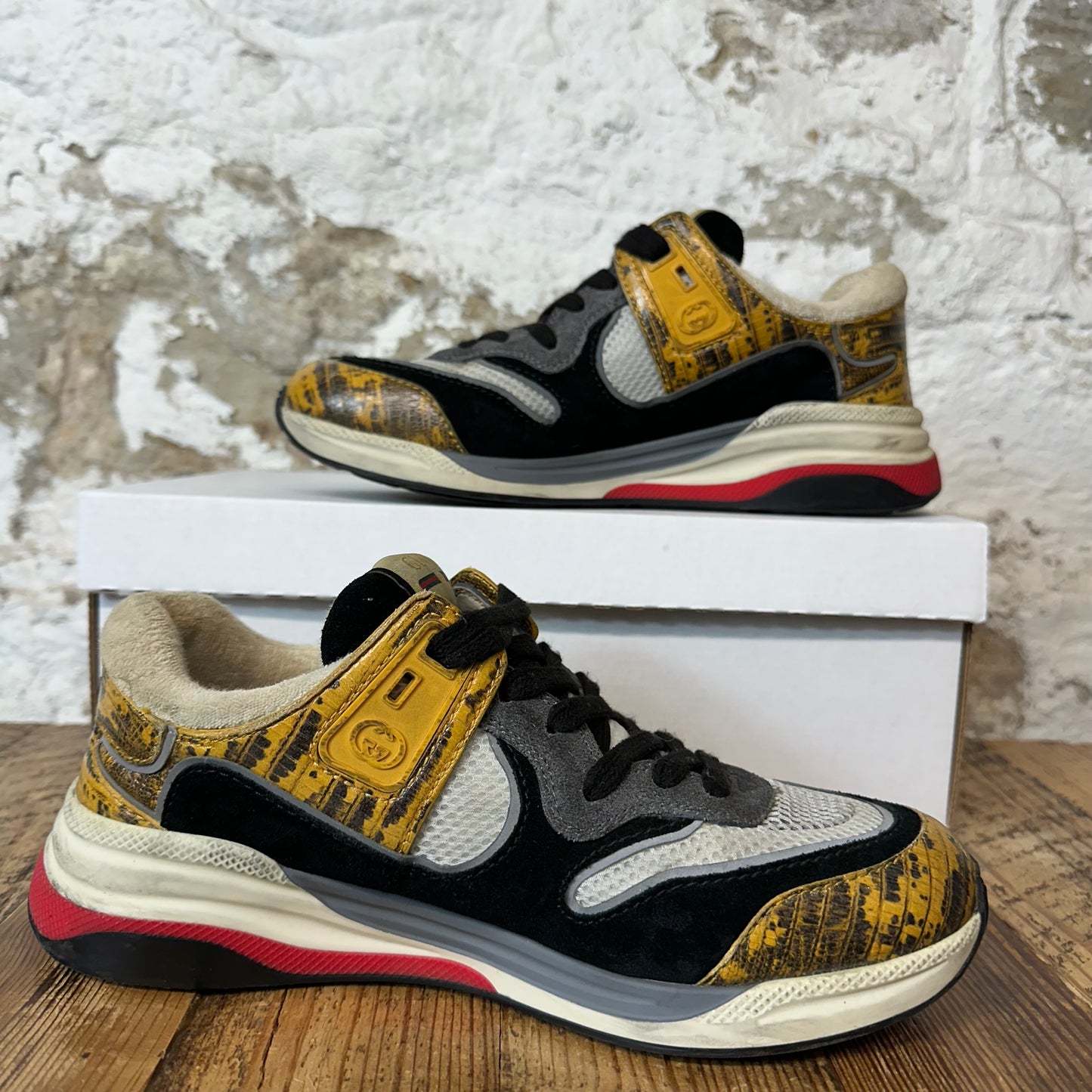 Gucci Ultrapace Black Yellow White Sneaker Sz 6