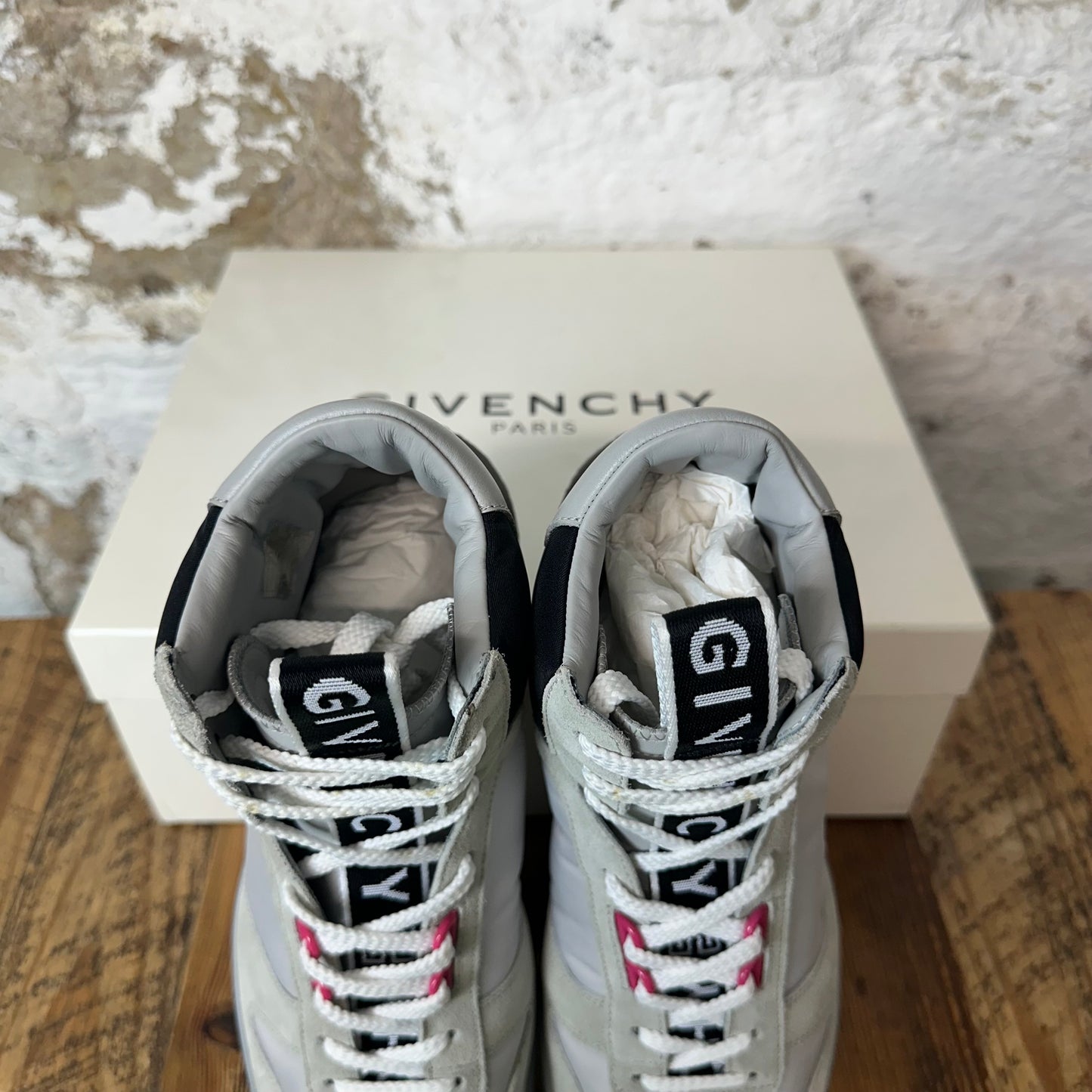Givenchy High TR3 Runner Sneaker Sz 10.5 (43.5)