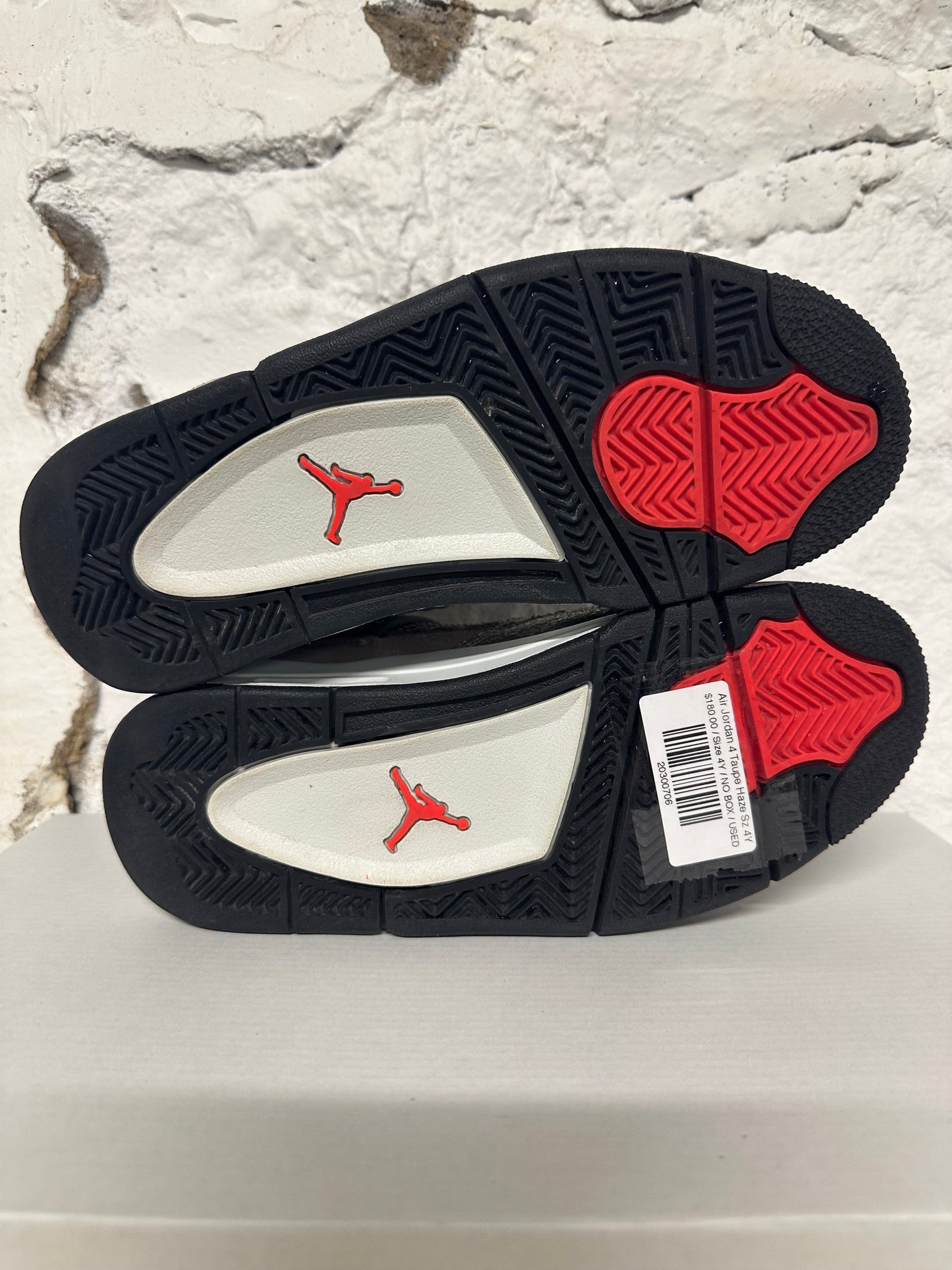 Air Jordan 4 Taupe Haze Sz 4Y