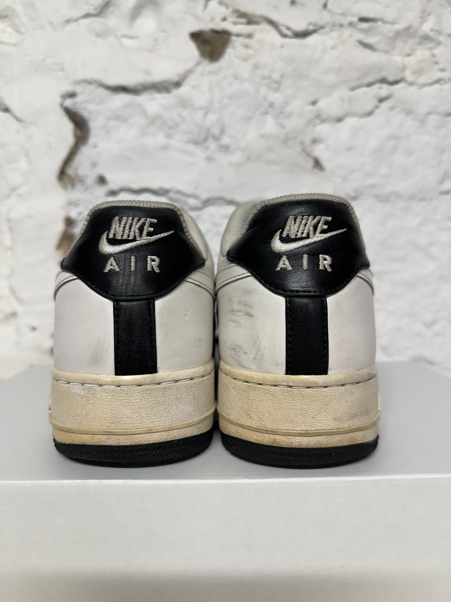 Nike Air Force 1 Low Black White Sz 10.5