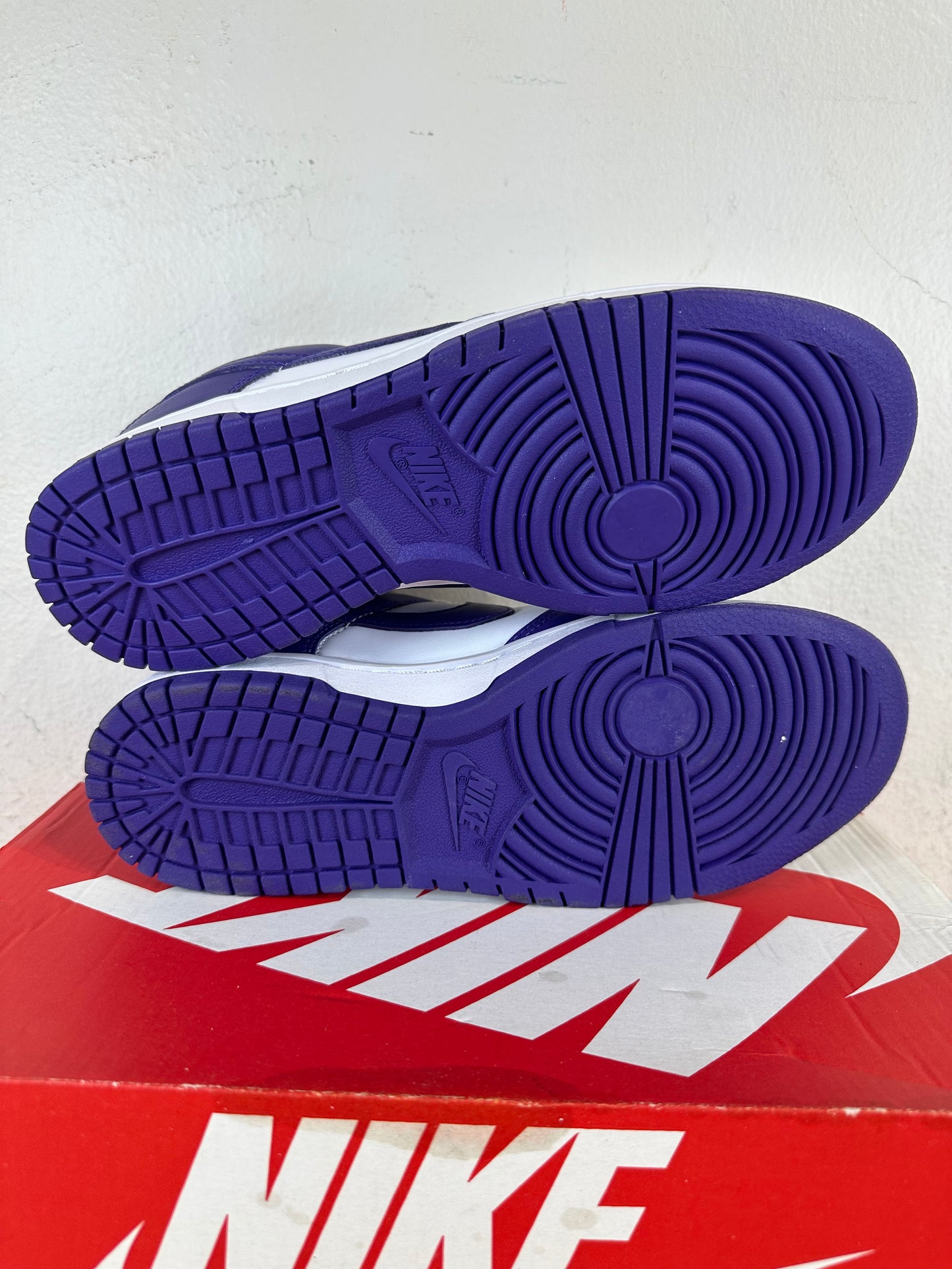 Nike Dunk Low Championship Court Purple Sz 7.5 DS