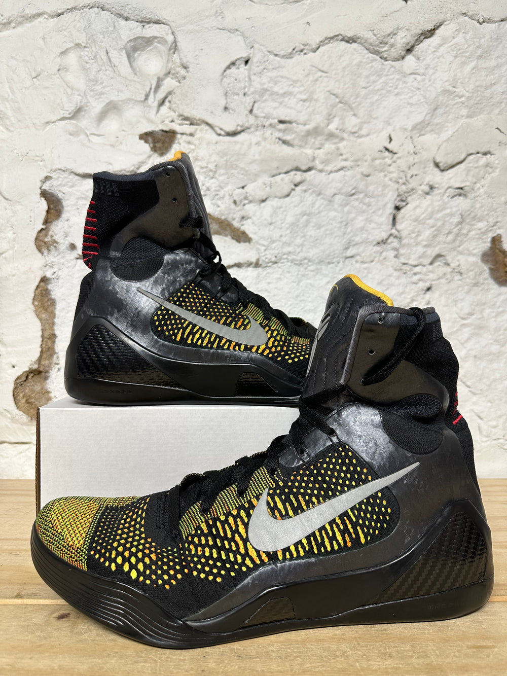 Nike Kobe 9 Elite High Inspire Sz 15